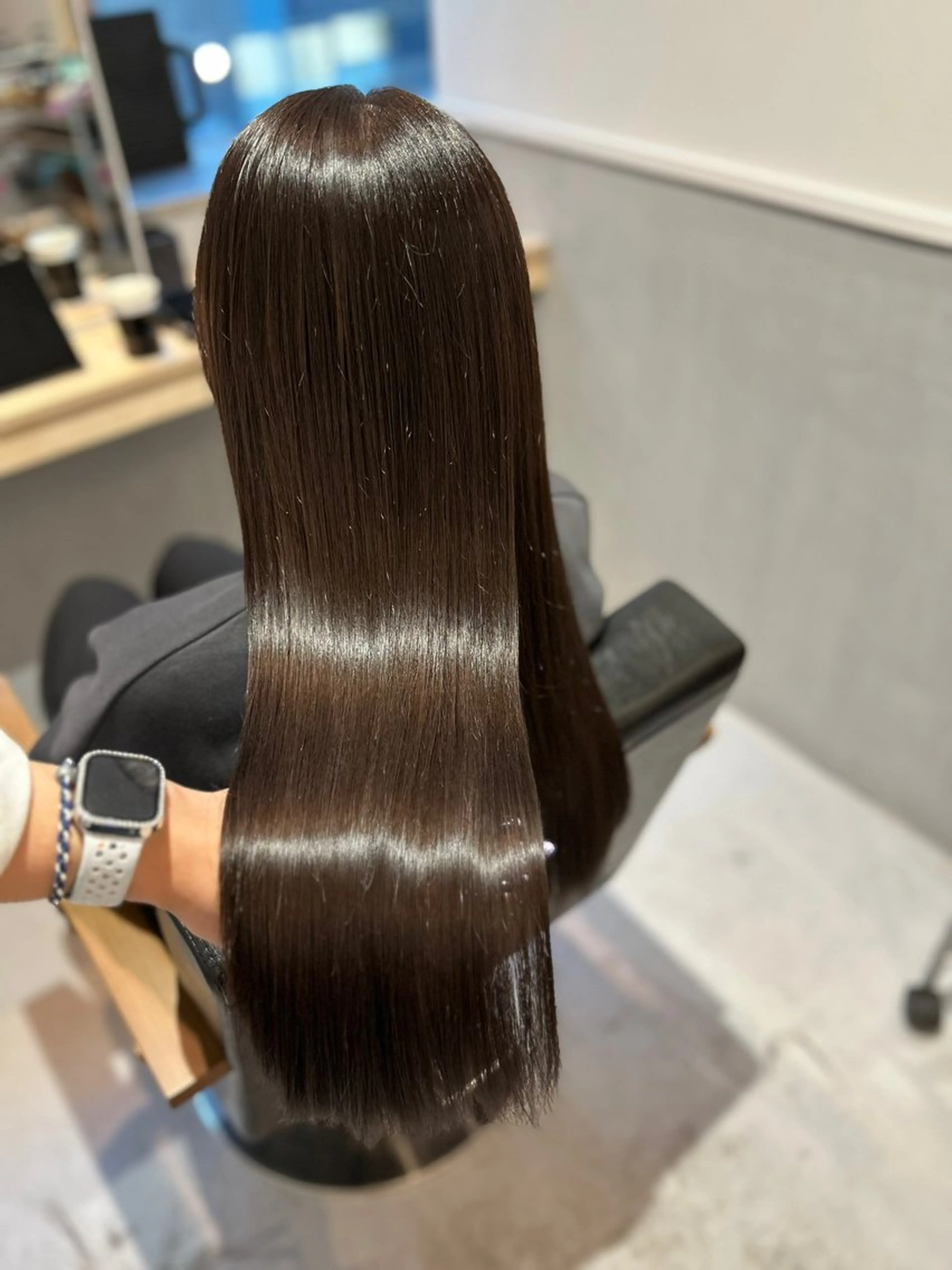 ロング カラー カット ヘアカラー トリートメント 岩倉 諒のヘアスタイル