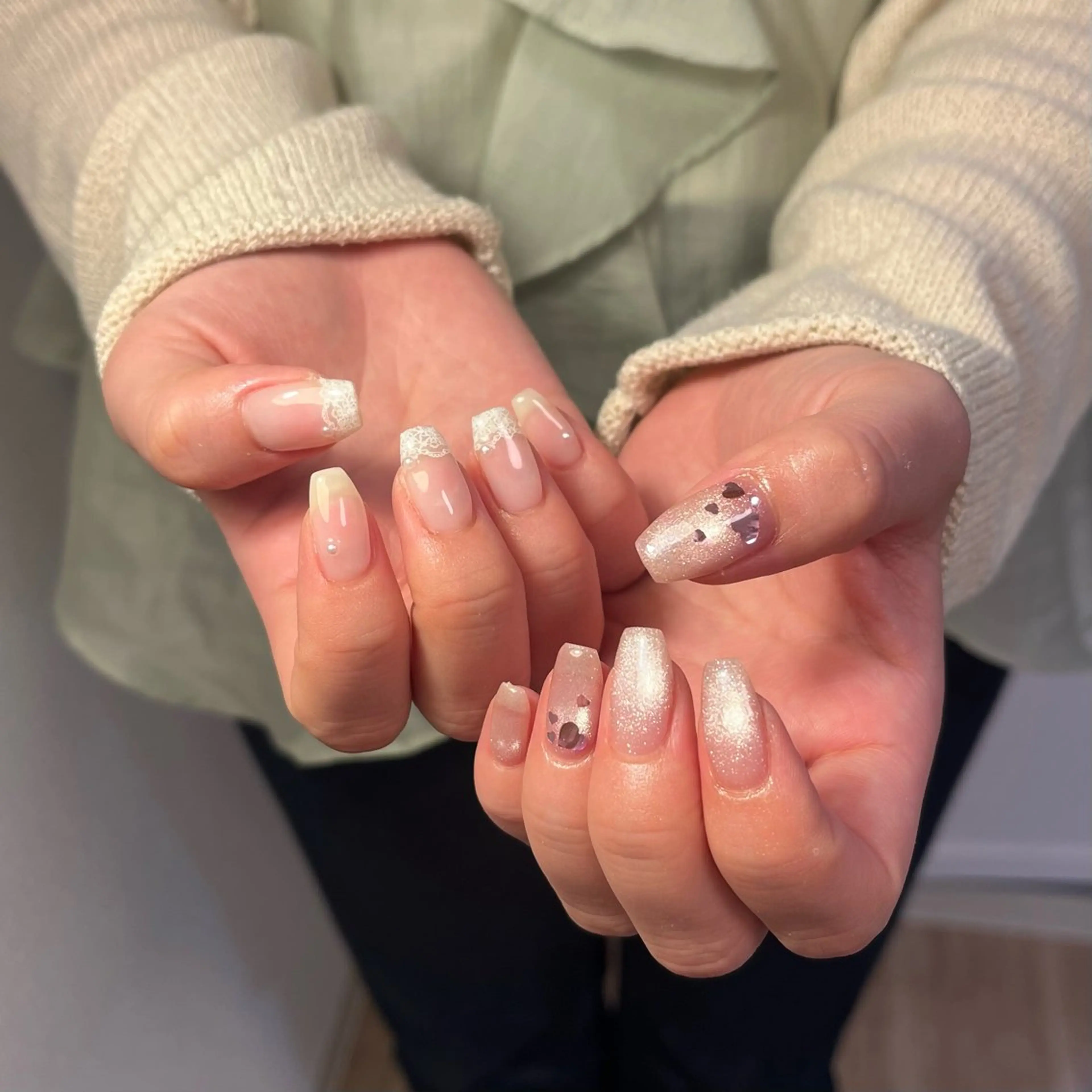 ネイル ハンドネイル フットネイル neroria nailのネイルデザイン