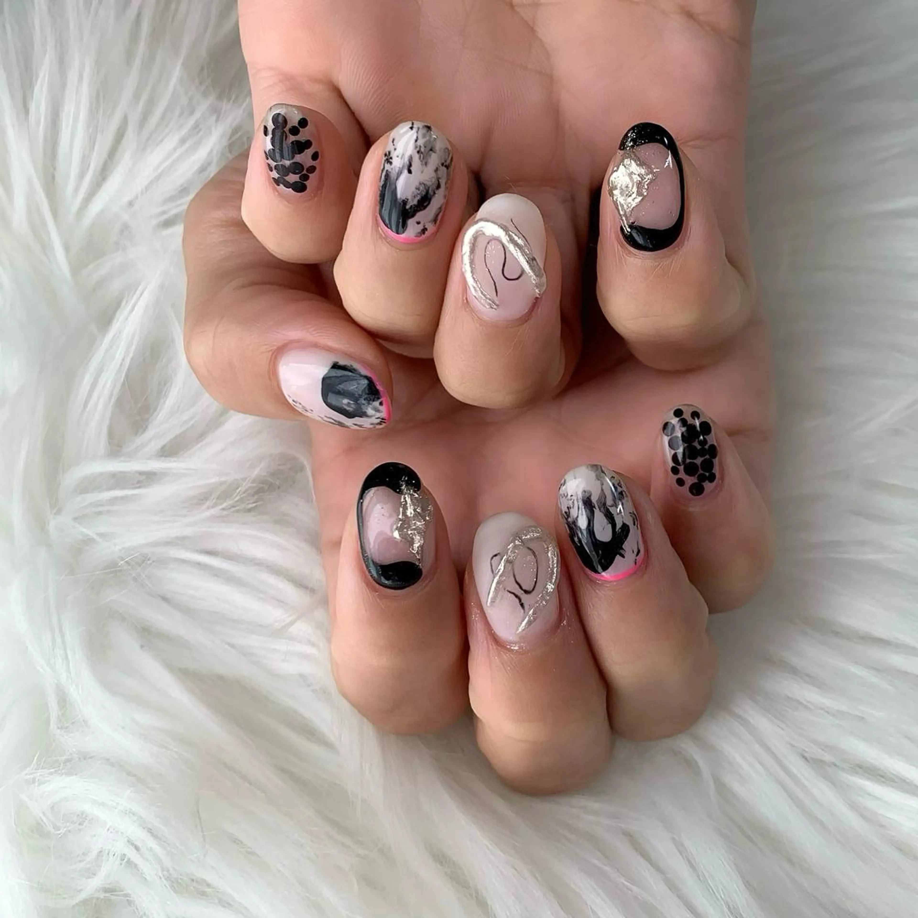 ネイル 'mm  (ミリ) ＭＡＮＡＭＩのネイルデザイン