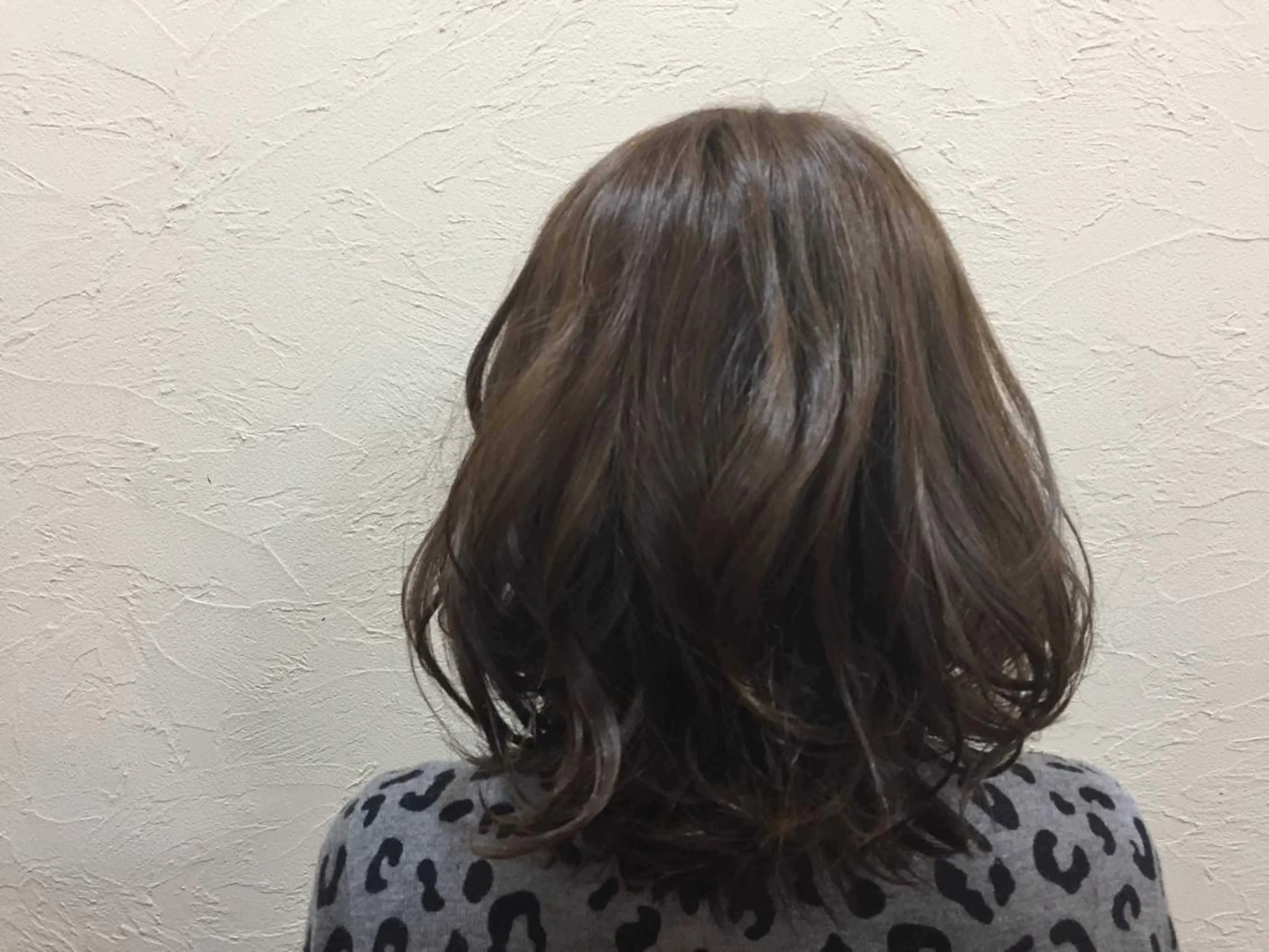 ミディアム カラー ENIF ヤマグチアツコのヘアスタイル