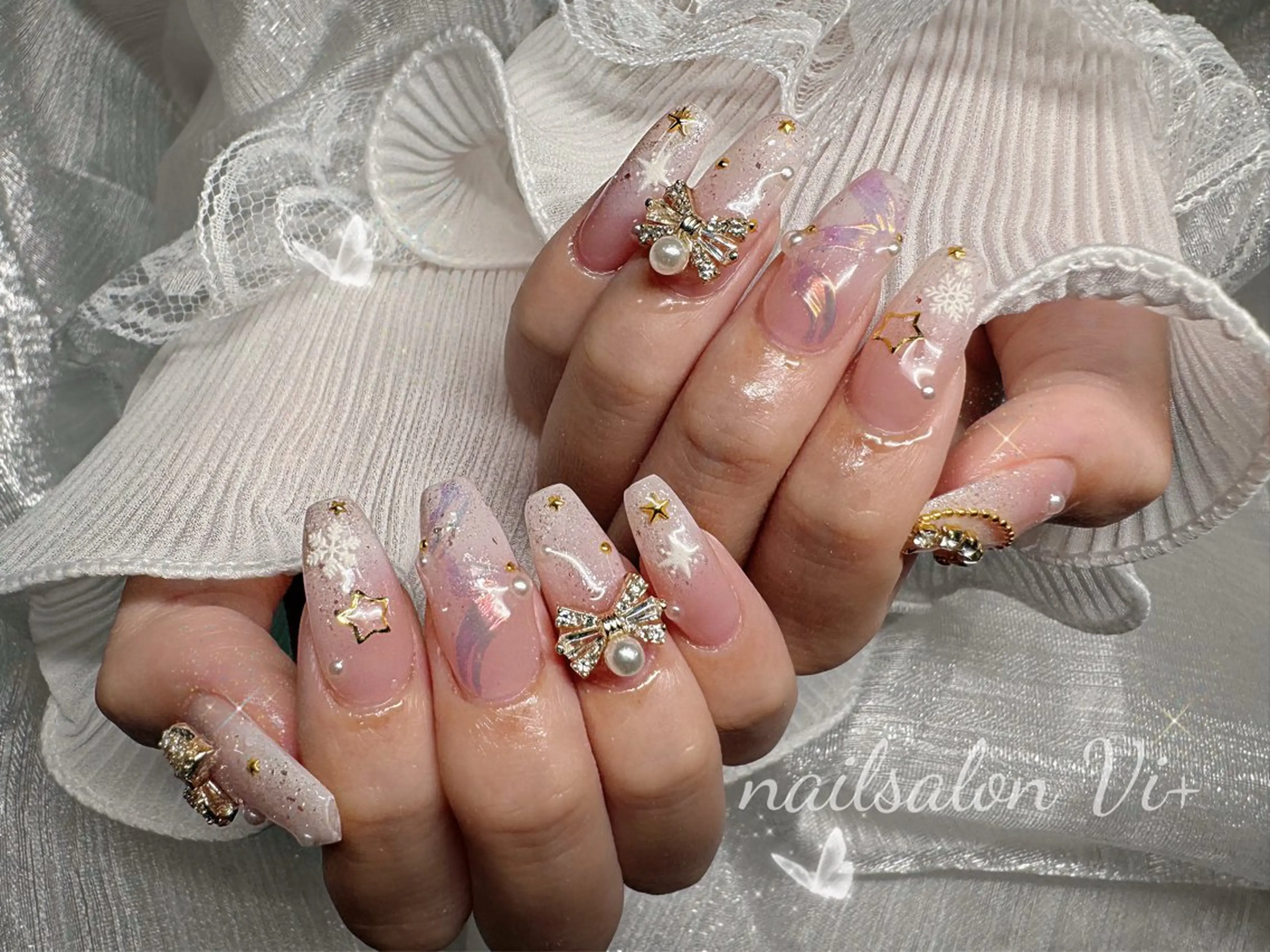 ネイル ✨Nailsalon Vi+✨のネイルデザイン