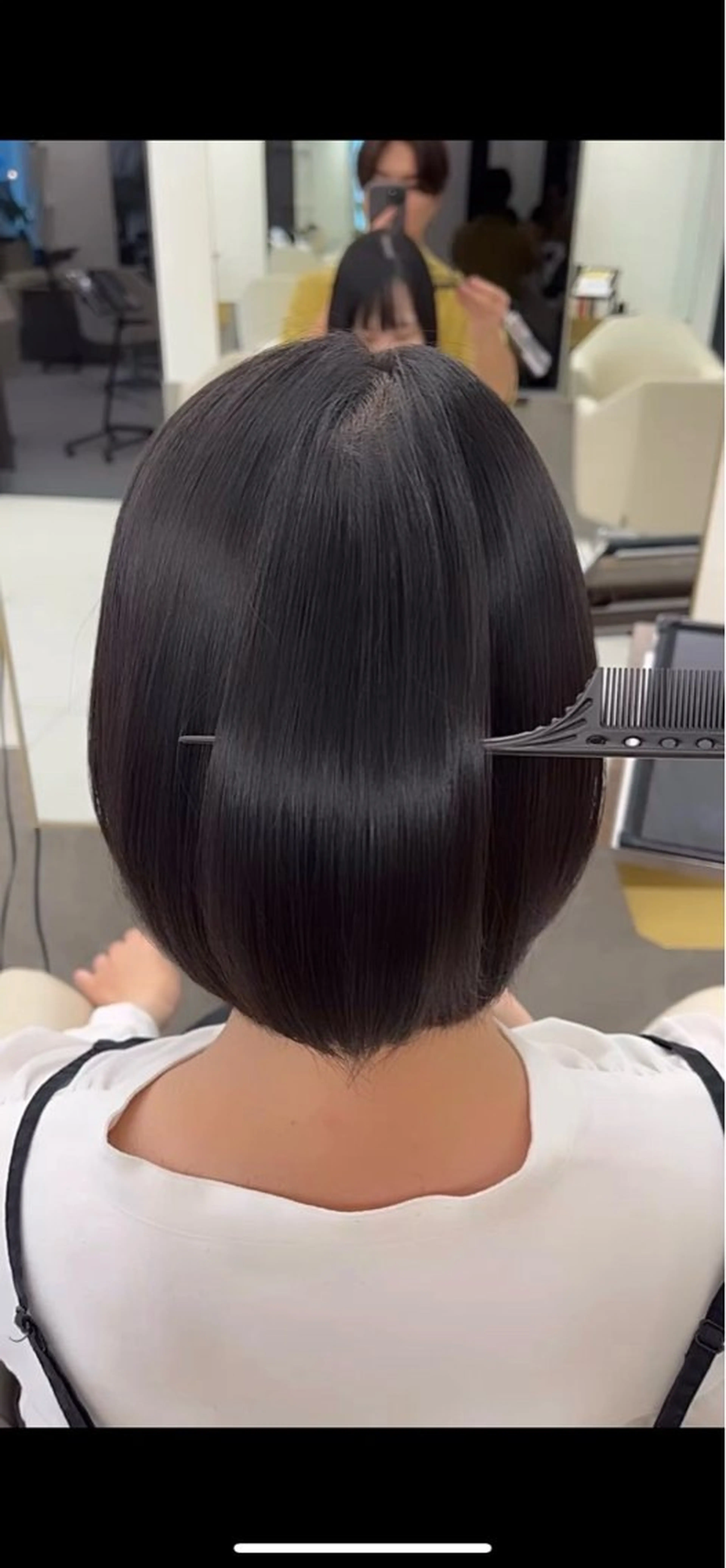ショート 里見 愛梨のヘアスタイル