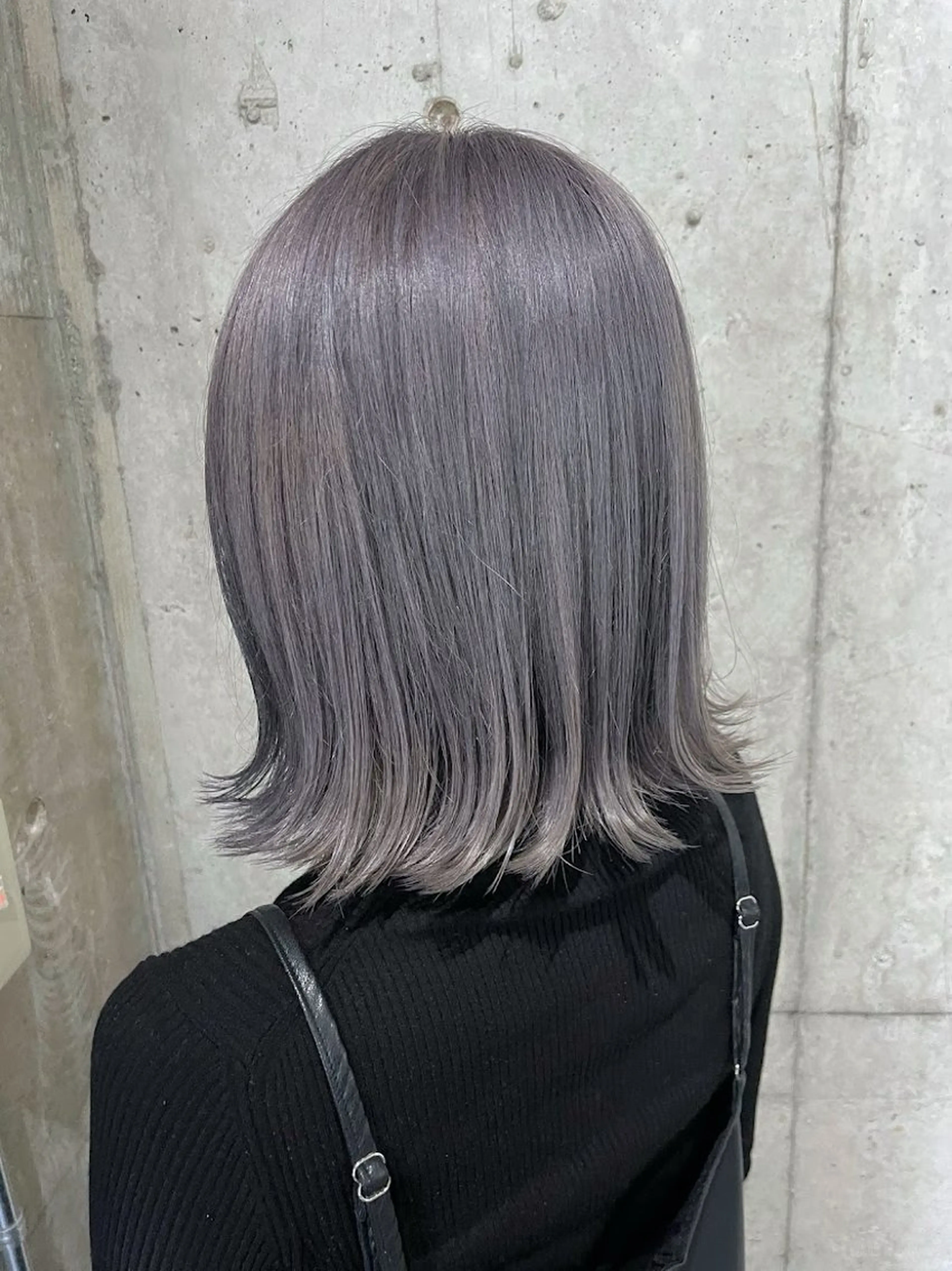 ミディアム ミヤタ フミヤのヘアスタイル