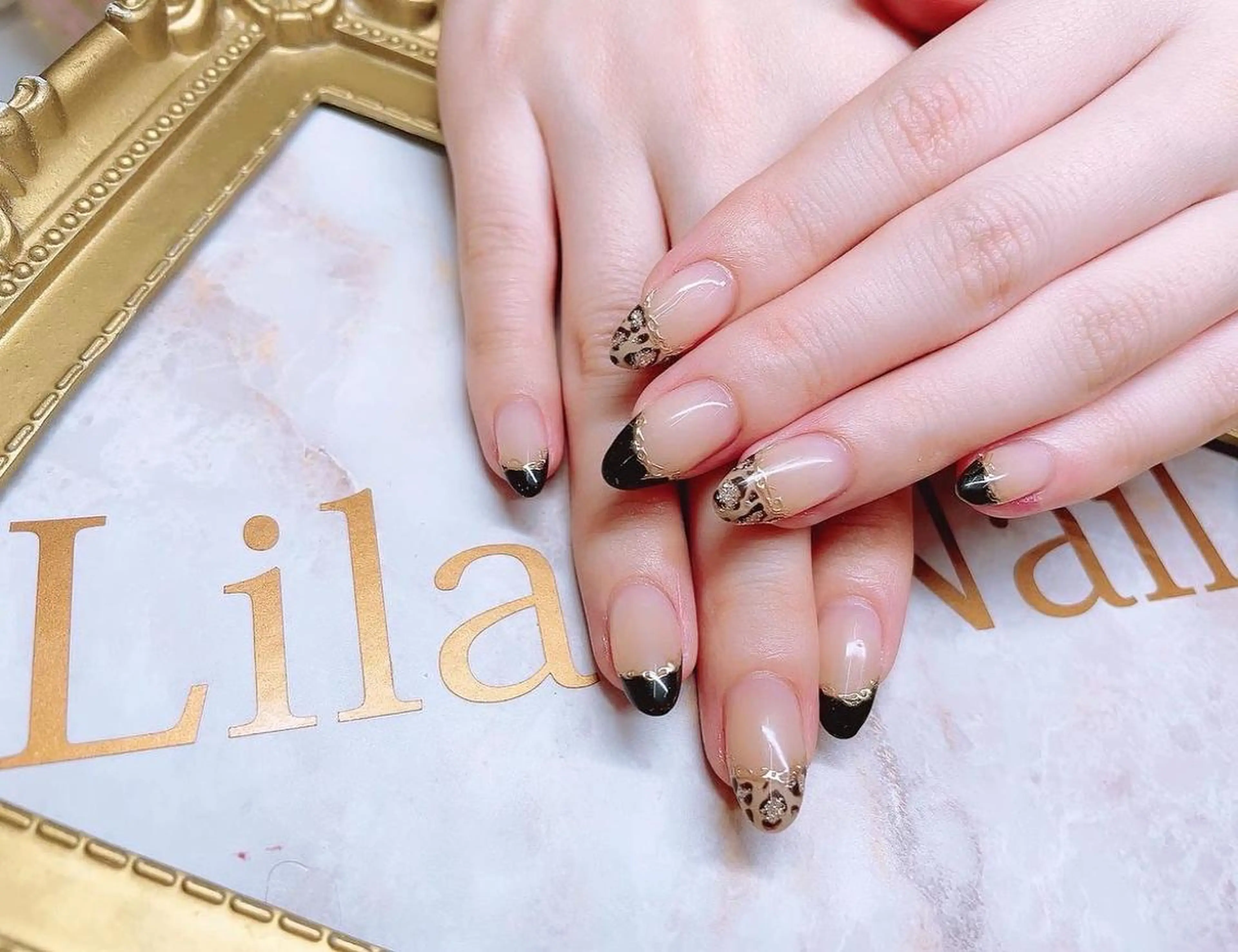 ネイル アニマル柄 フレンチネイル ジェルネイル 卒業式 ハードジェル Lilas Nailのネイルデザイン