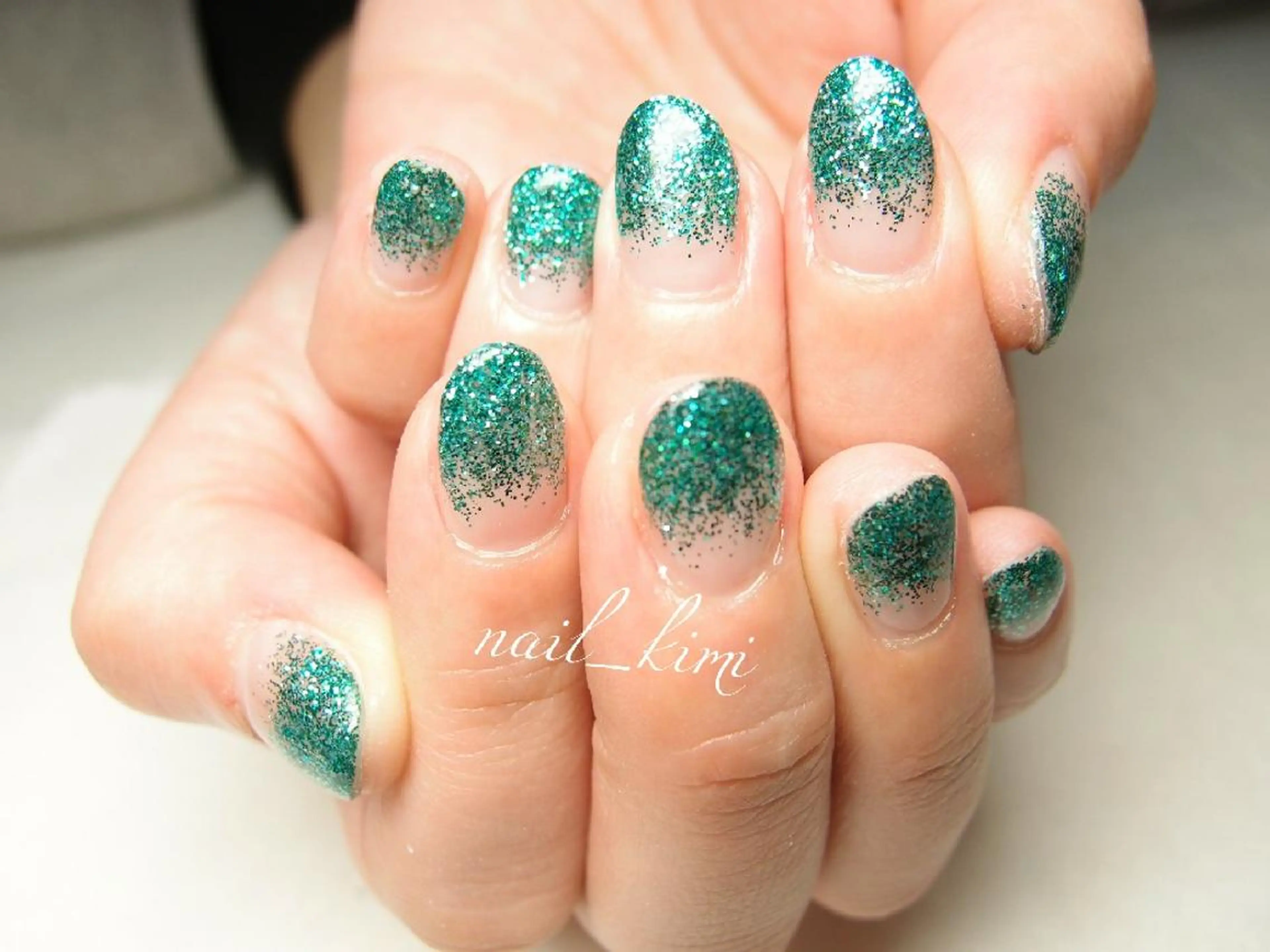 ネイル グラデーション ラメ(グリッター) ラメグラデーション ETHOSENSE. kimikaのネイルデザイン