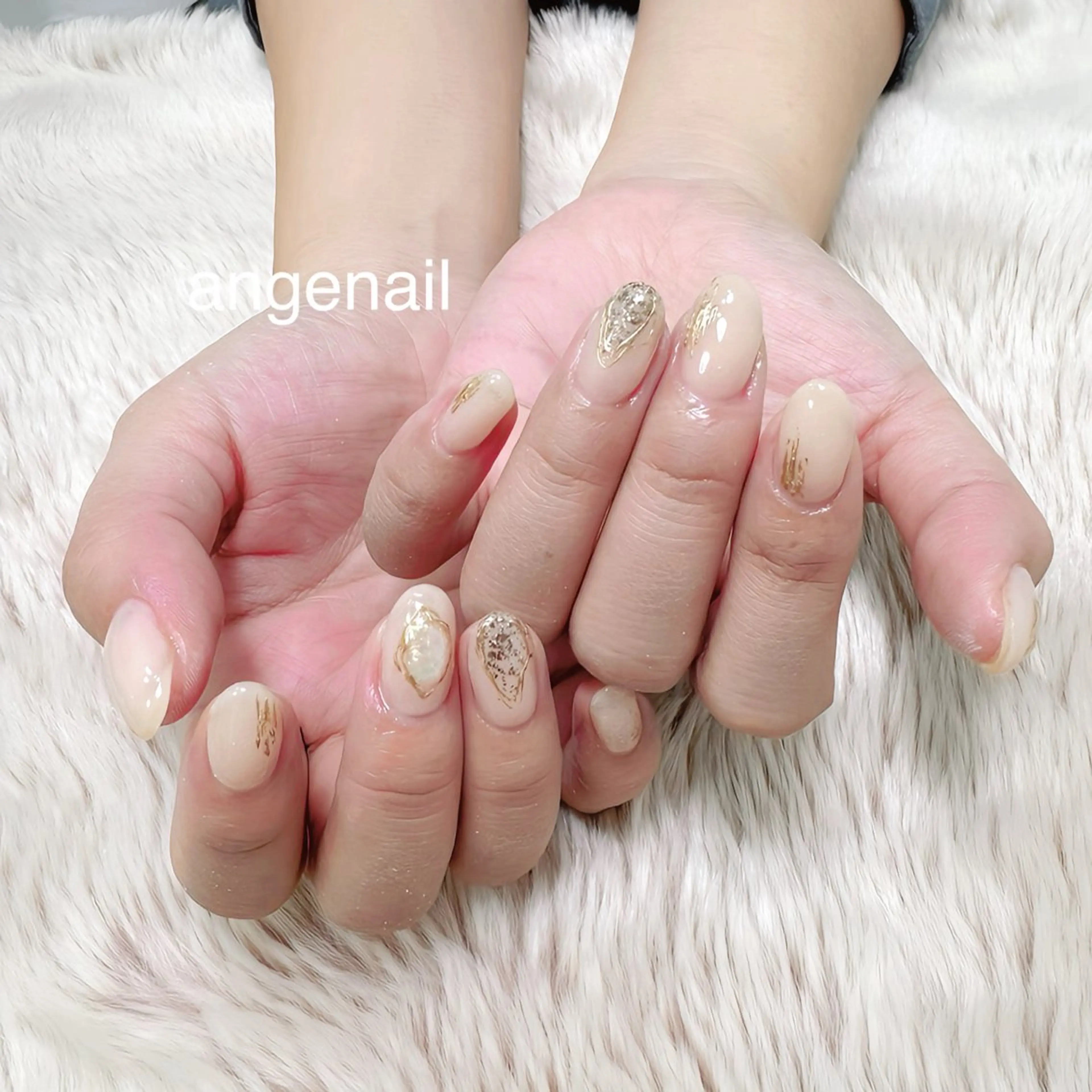 ネイル ハンドネイル オーナーネイリスト MAKIのネイルデザイン