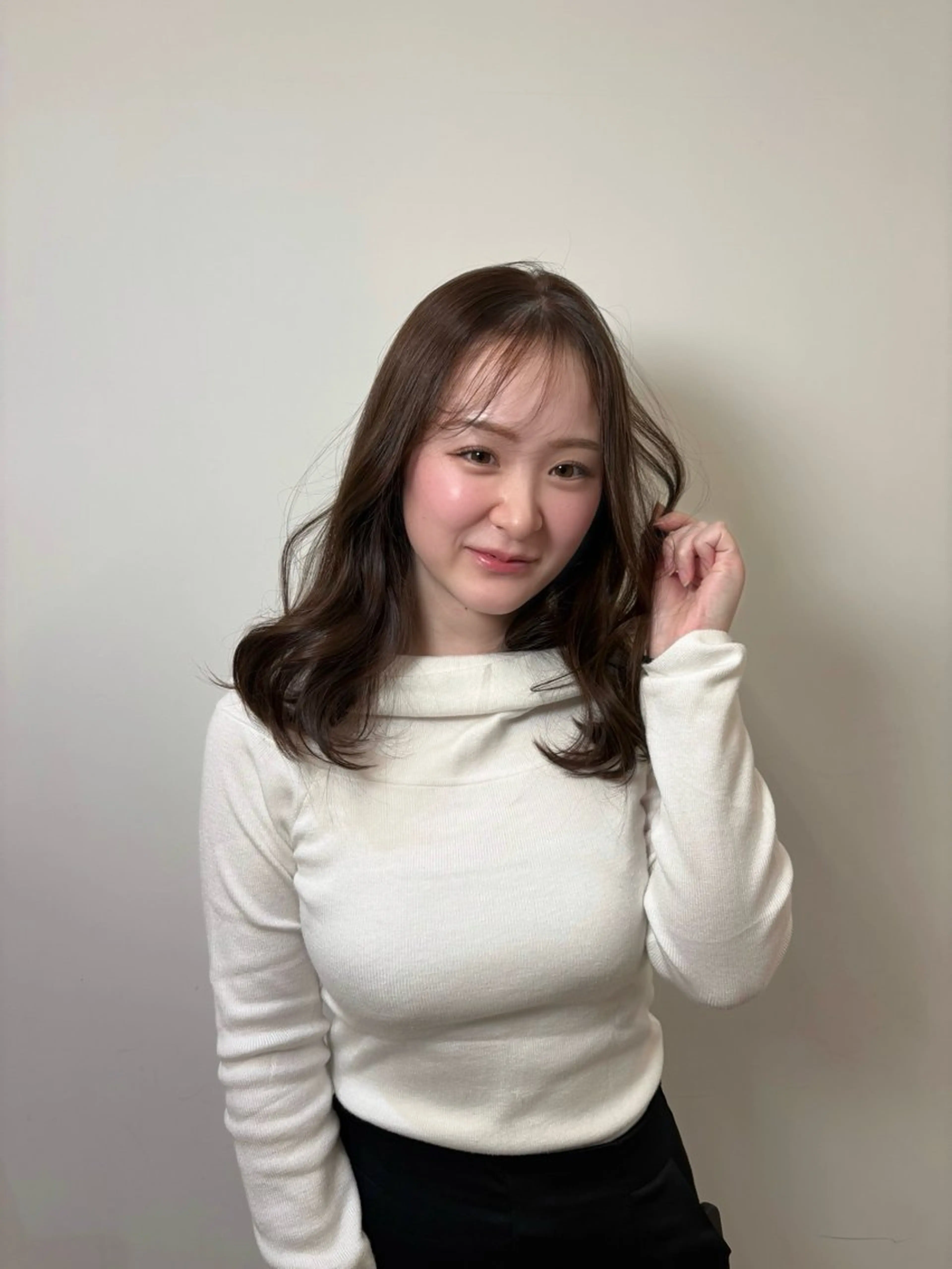 セミロング カラー ブリーチ デザインカラー ダブルカラー ハイライトカラー インナーカラー ヘアカラー ひ な た⌇ elto 四条烏丸のヘアスタイル