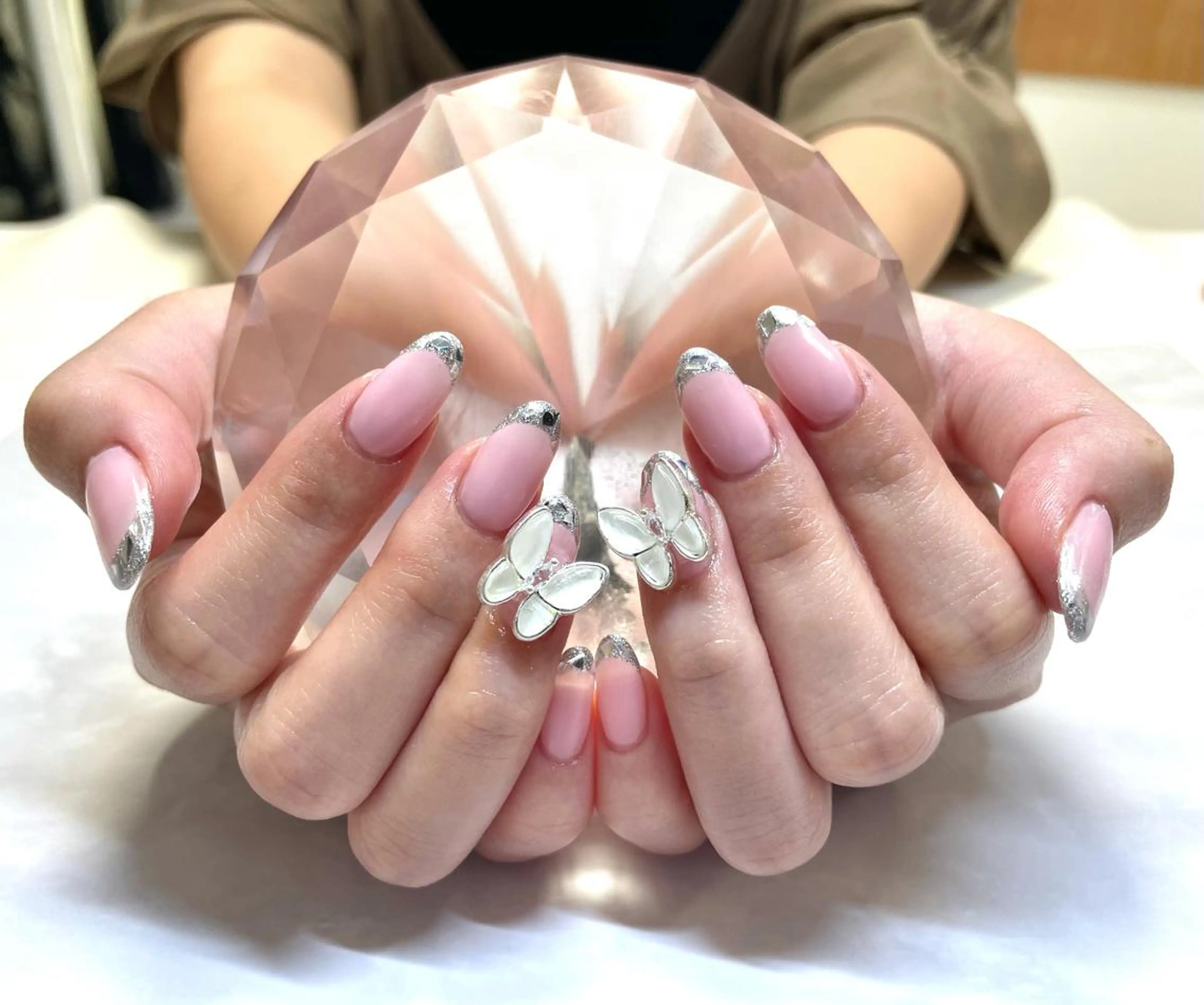 ネイル 吉村 美咲のネイルデザイン