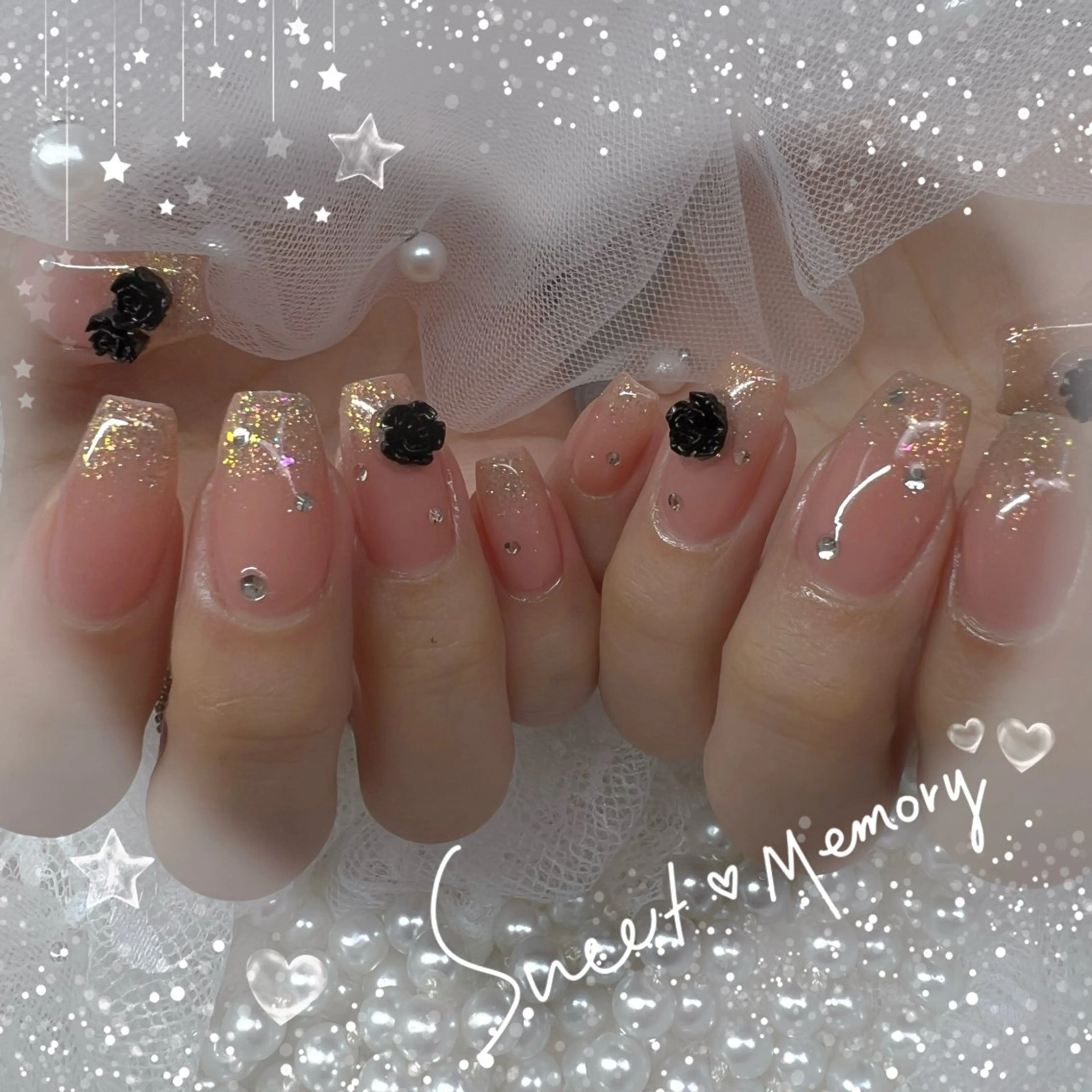 ネイル チークネイル フレンチネイル ガーリー ガラスフレンチ グラデーション ハンドネイル Chill Nailsalonのネイルデザイン