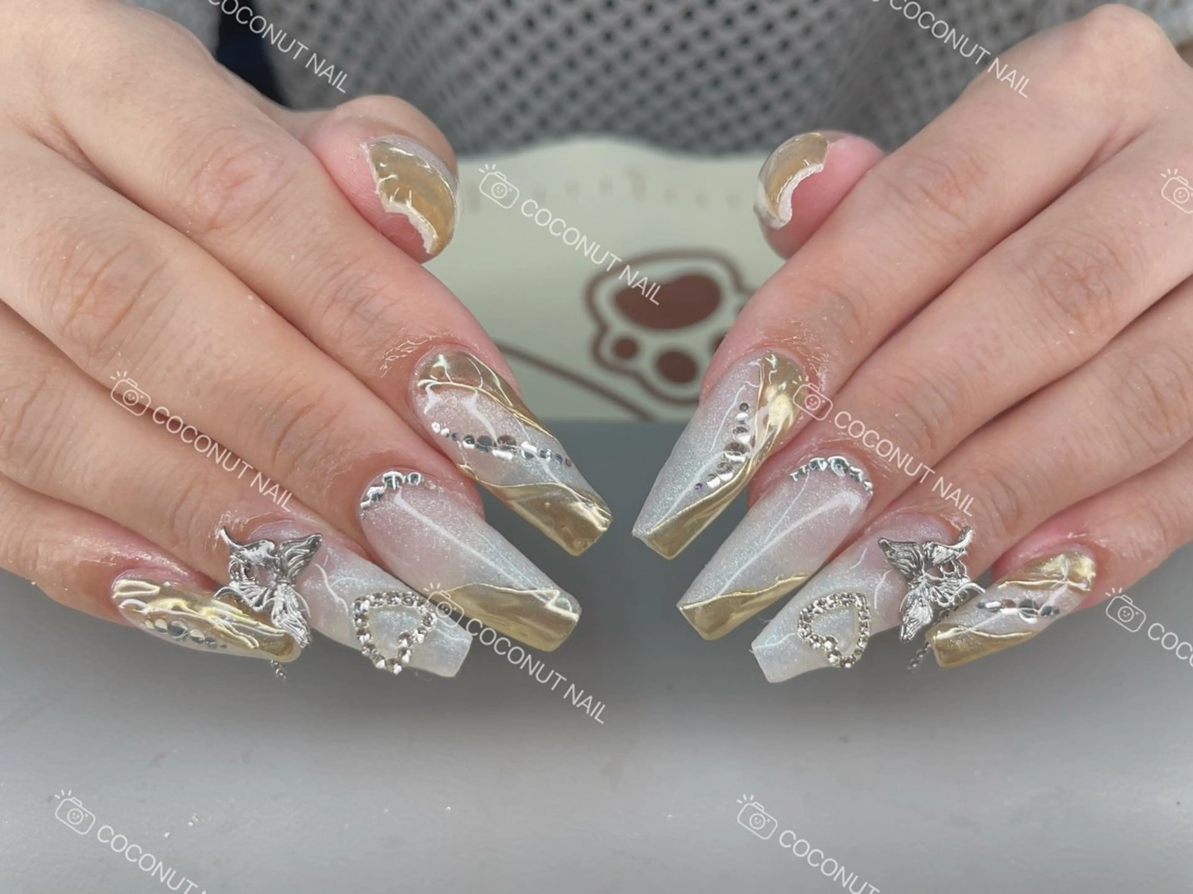 ネイル ハンドネイル 神田 ココナッツのネイルデザイン