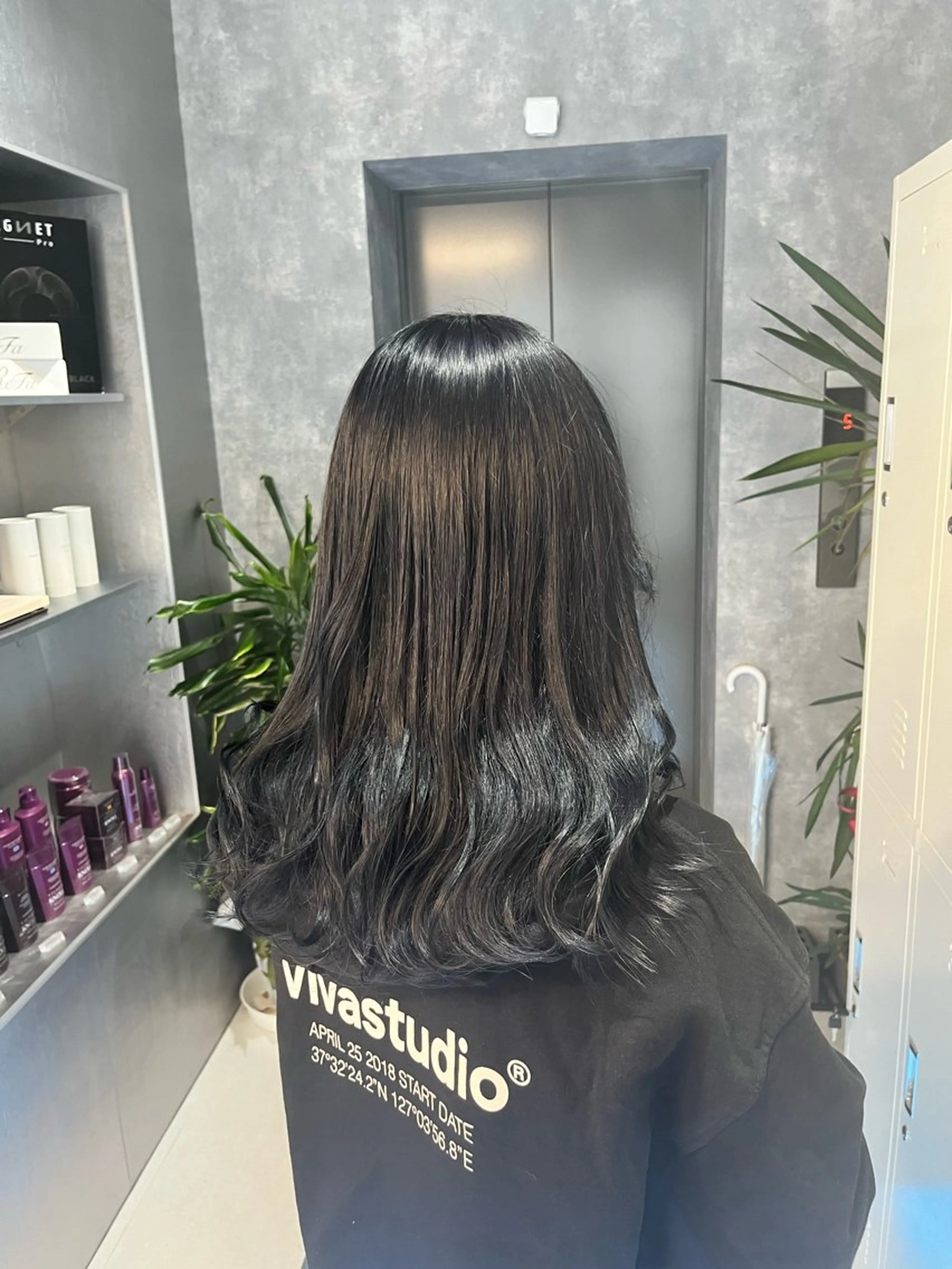 セミロング ヘアカラー トリートメント ✨メンズ特化& ブリーチ特化Ryuのヘアスタイル