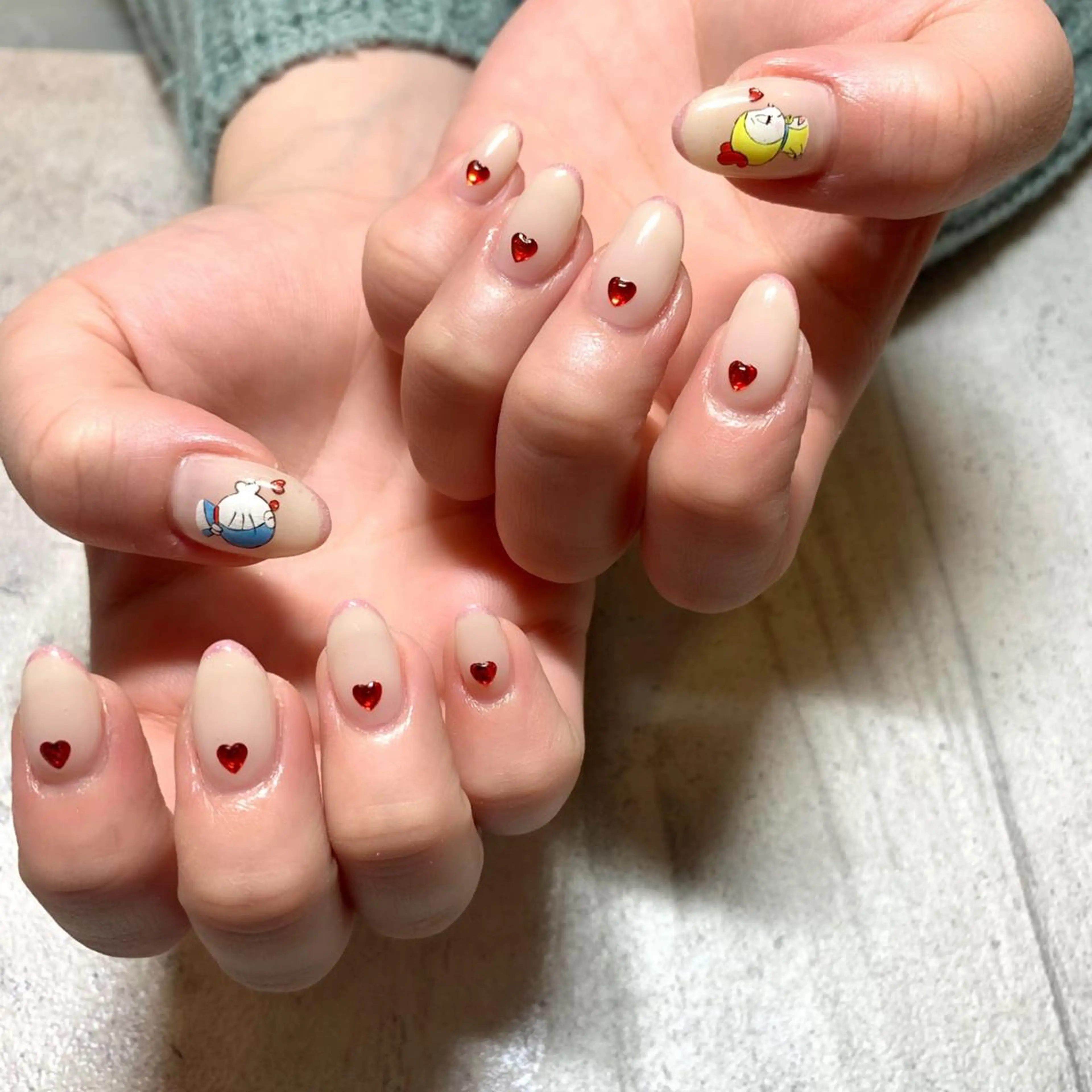 ネイル 岩本 真のネイルデザイン