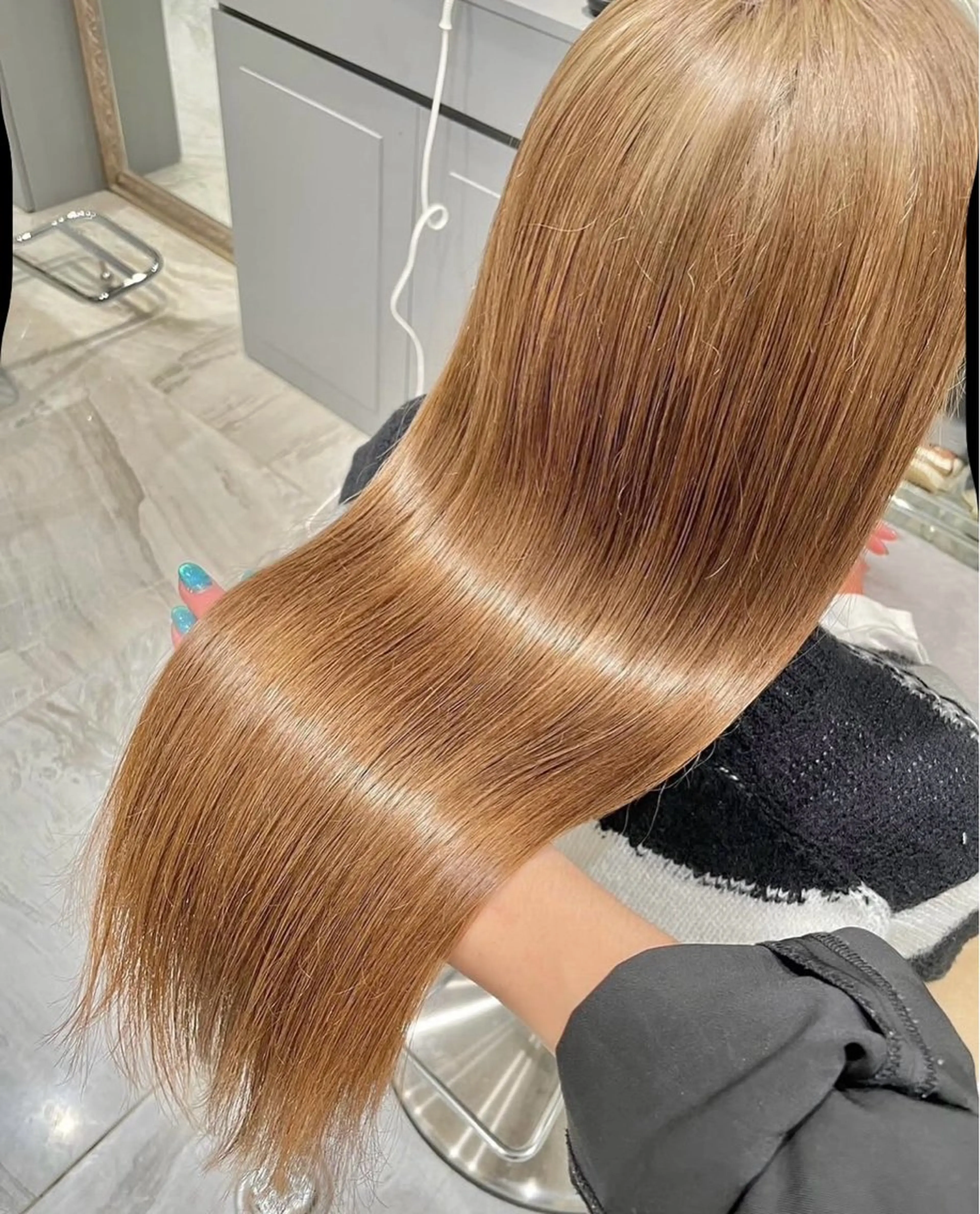 ロング ボブ ハイライト 髪質改善 矢口 明莉のヘアスタイル