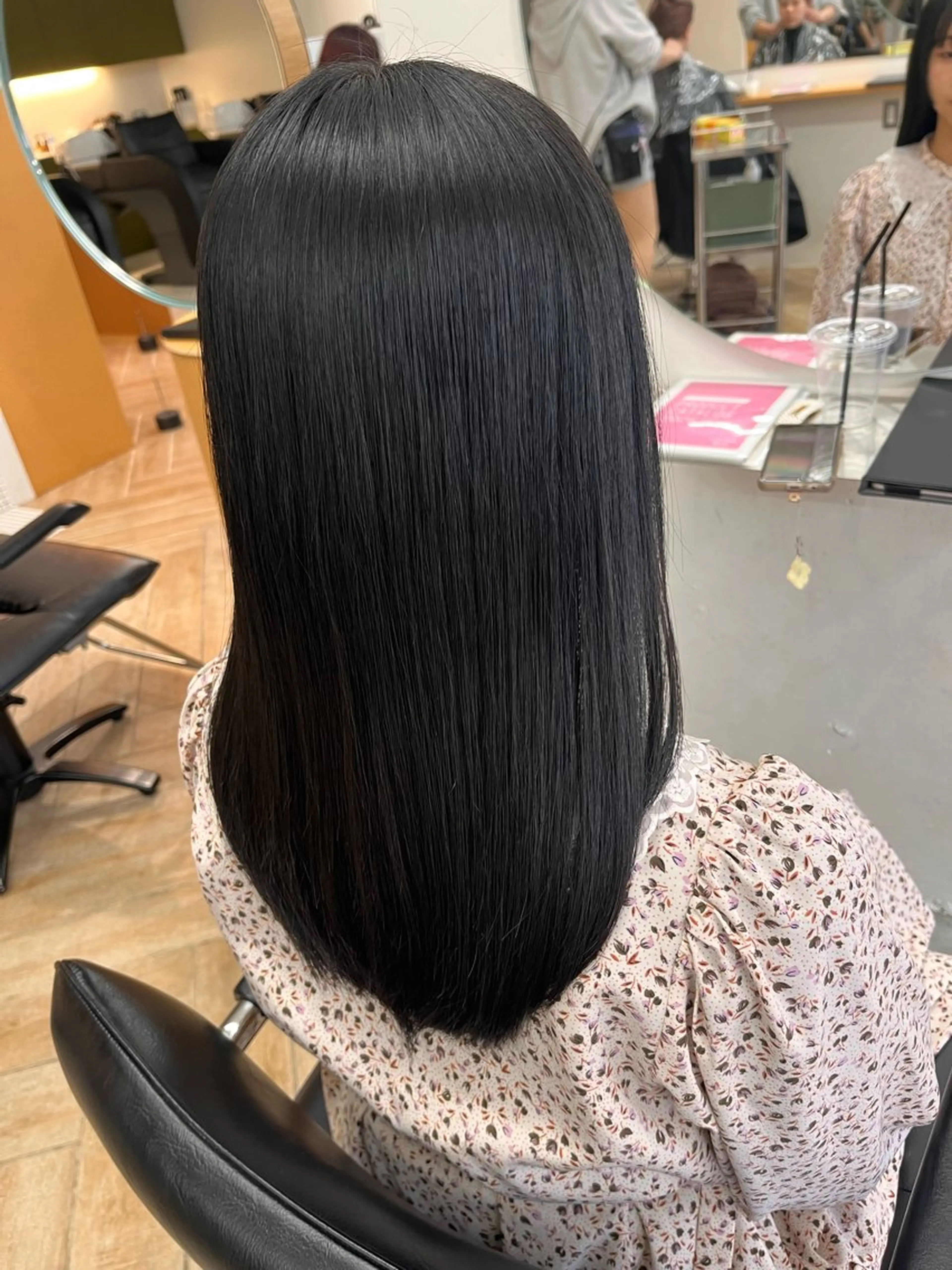 セミロング パーマ ストレートパーマ カット 縮毛矯正 トリートメント パーマ/縮毛矯正 /韓国風/佐藤里咲のヘアスタイル