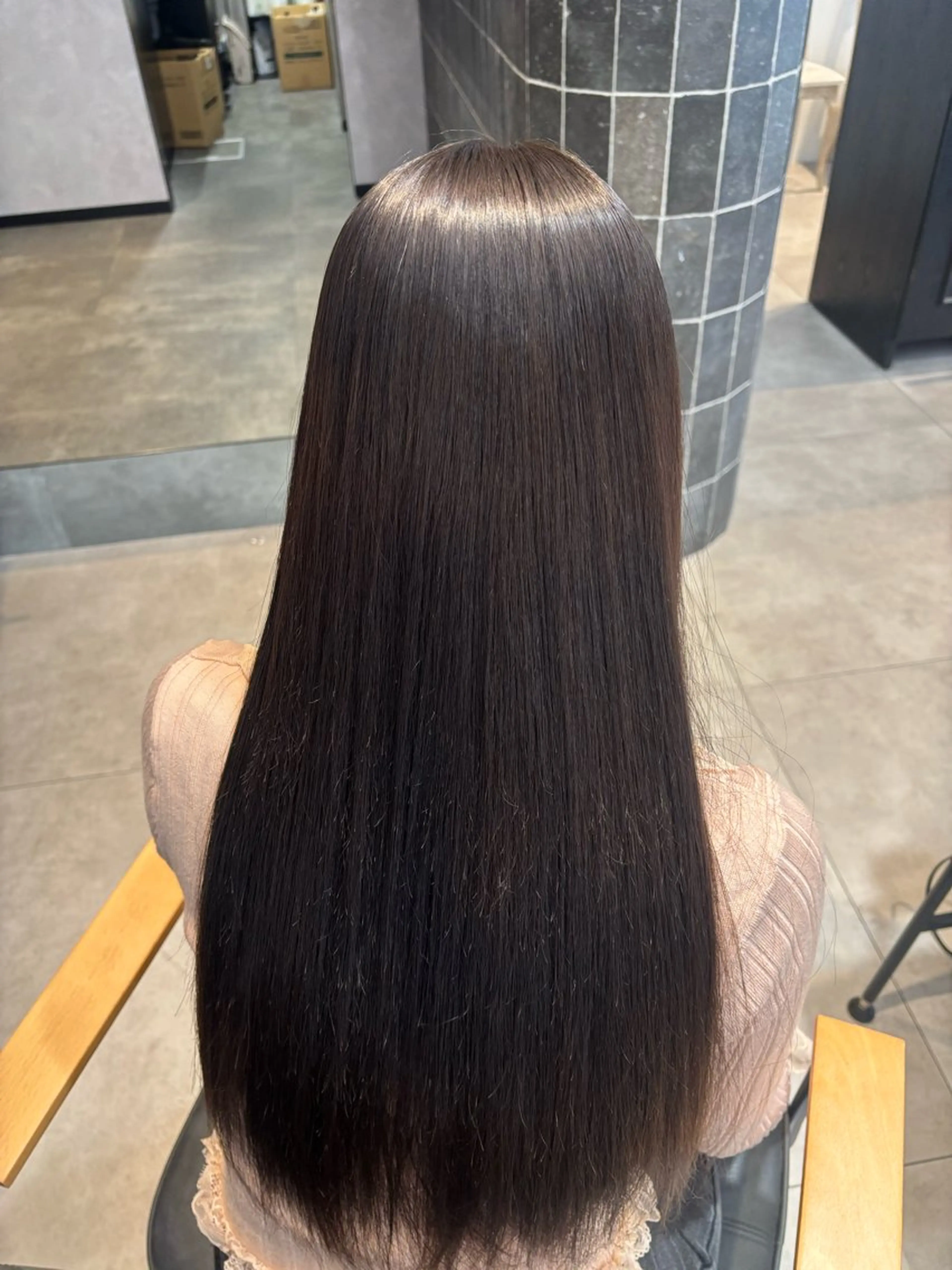 【1日2名限定】縮毛矯正＋カラー＋内部補修TR¥24800の写真