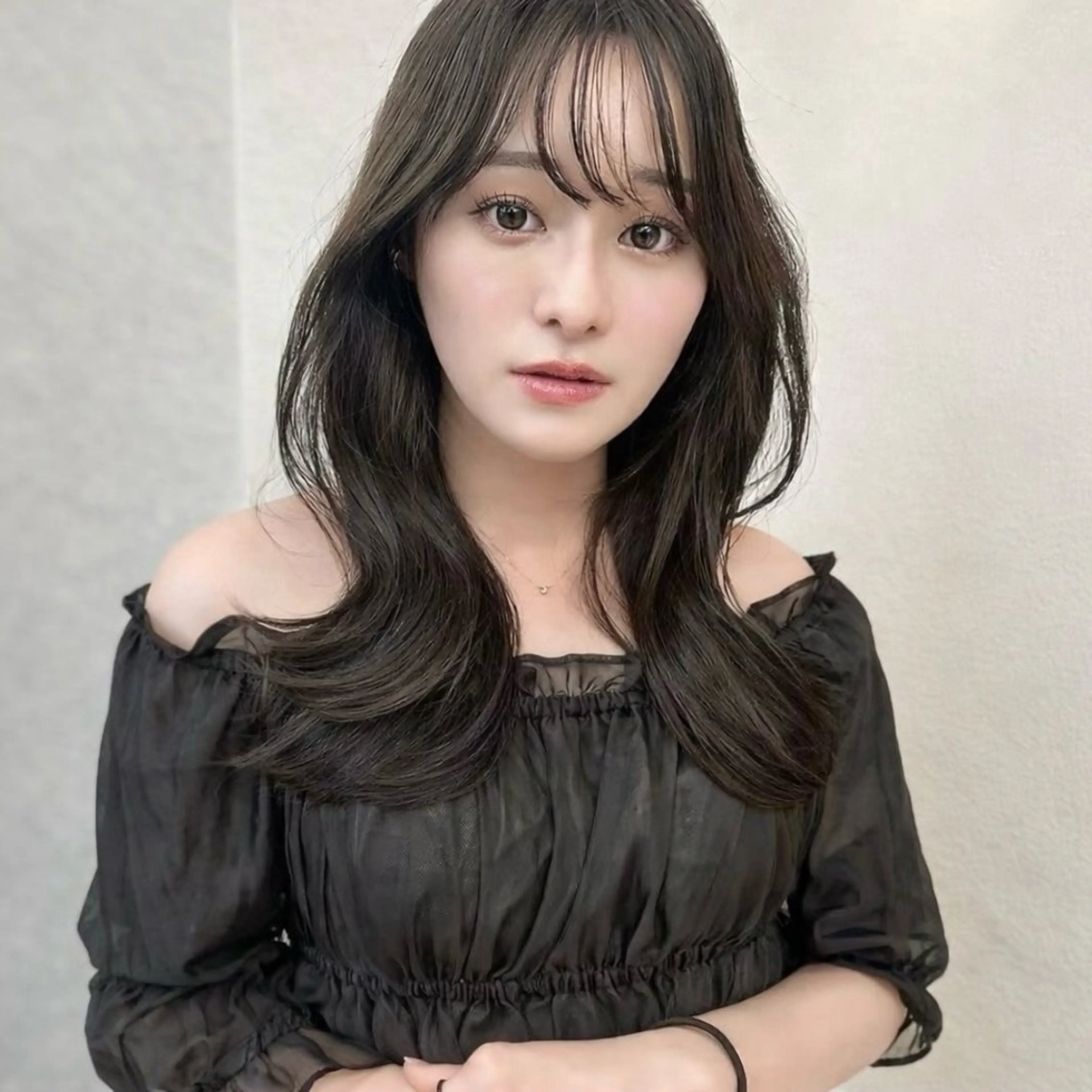 ロング カラー カット 地毛風縮毛矯正飛我 赤み無し透明感ヘアのヘアスタイル