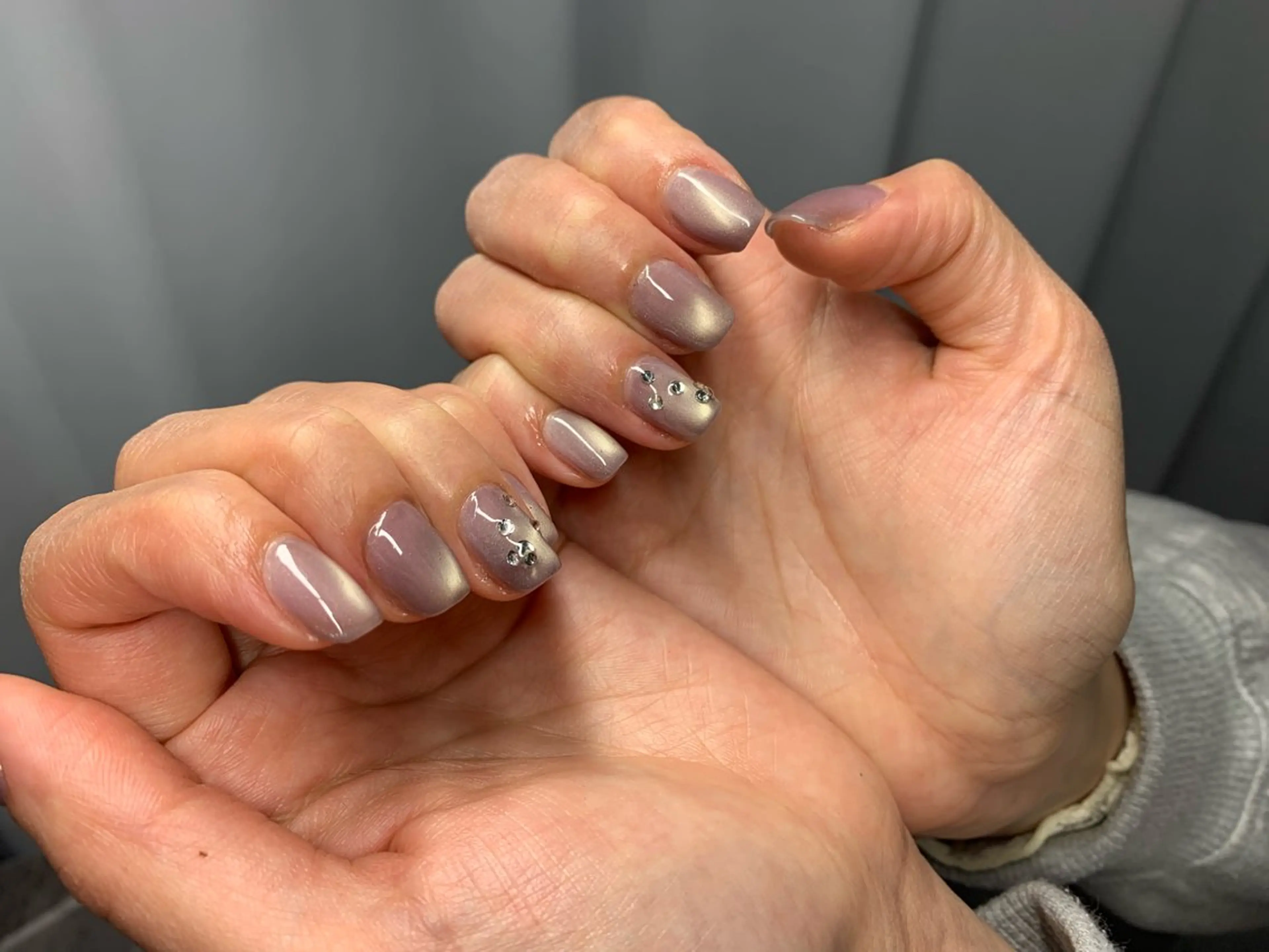 ネイル ハンドネイル 芳賀 暦美のネイルデザイン