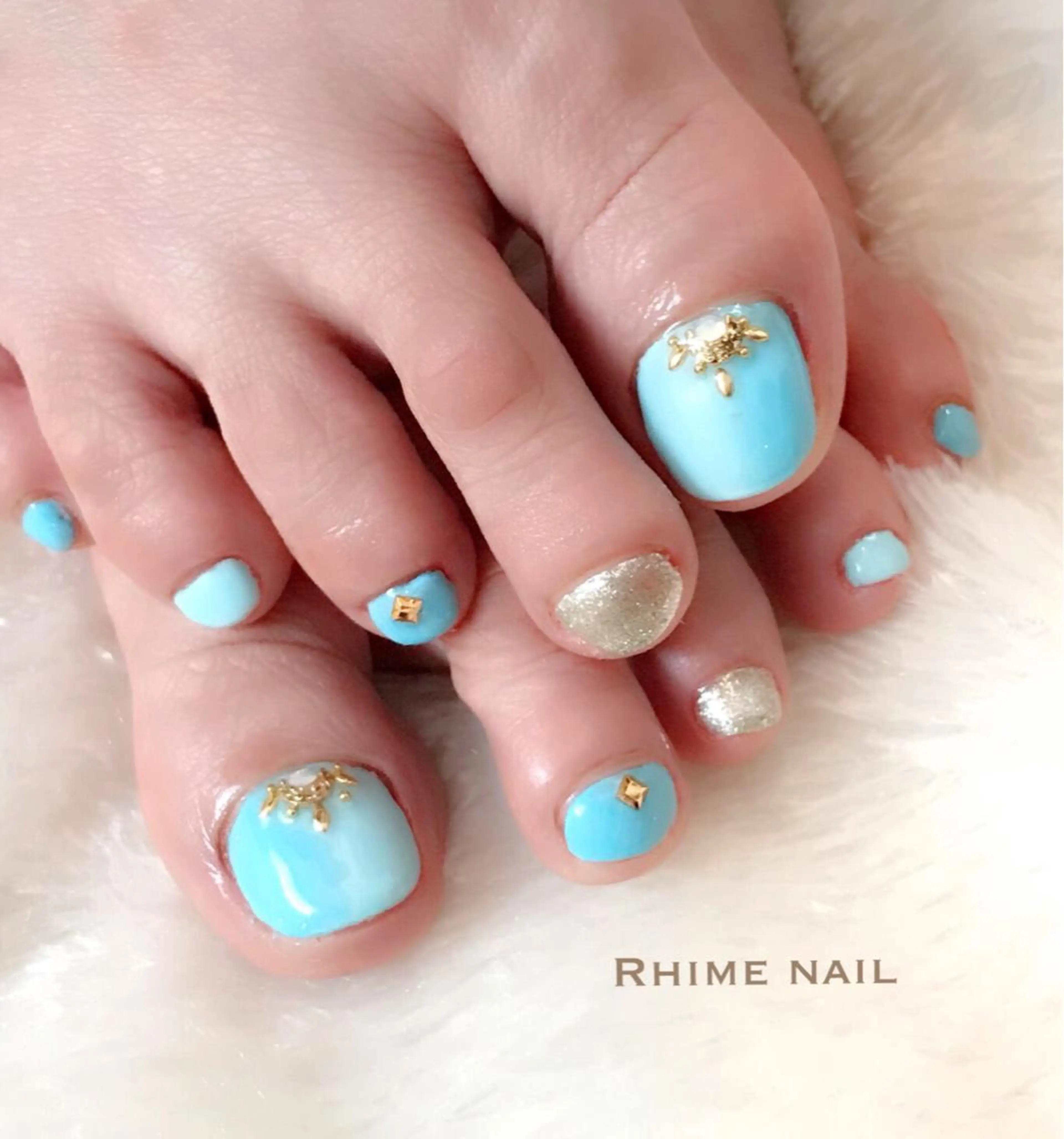 ネイル アニマル柄 アートネイル フットネイル ニュアンスネイル オフィスネイル Rhime nail ライムネイルのネイルデザイン