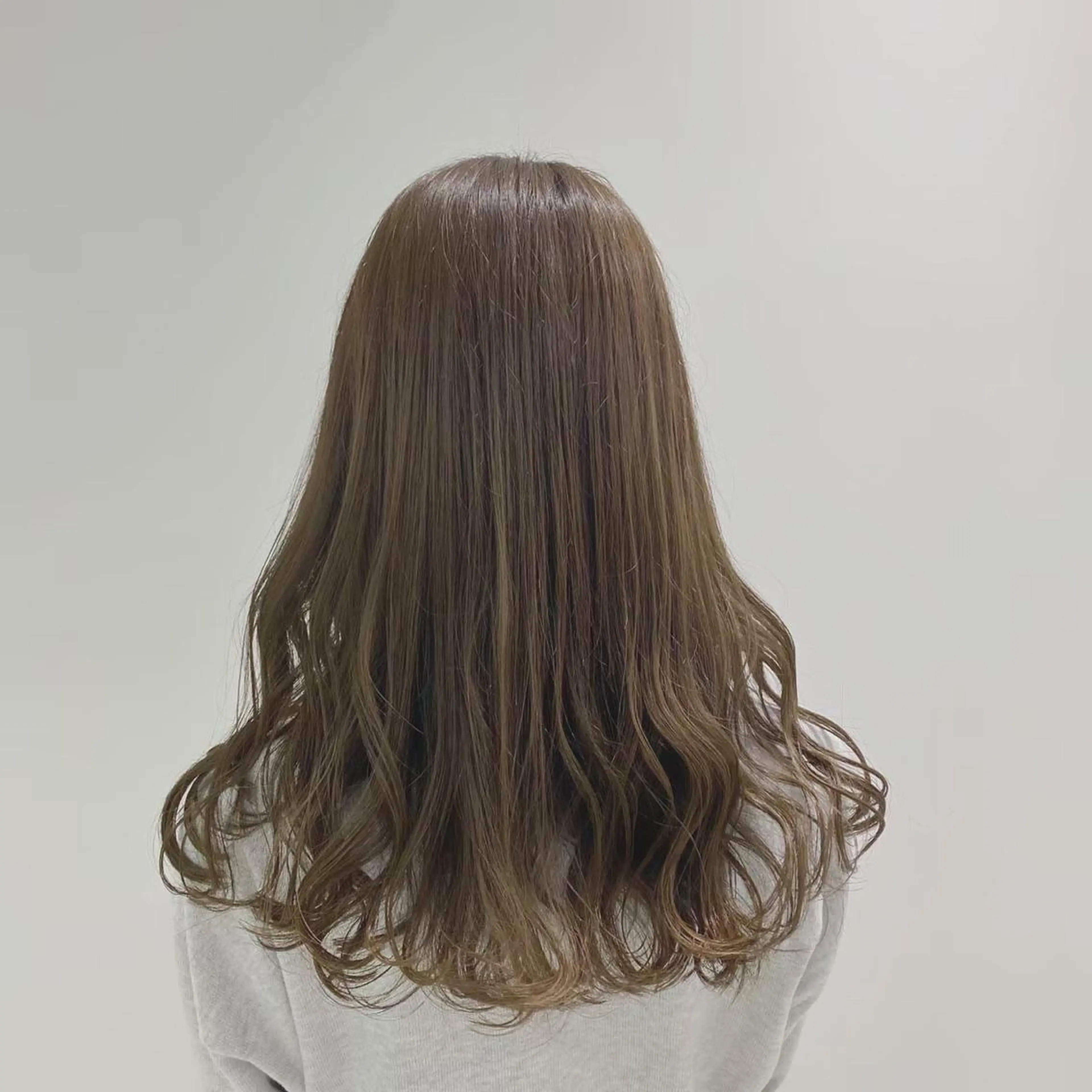 ミディアム カラー パーマ ヘアアレンジ メンズ キッズ ネイル マツエク・マツパ アイブロウ ✂️メンズカット ひろき✂️のヘアスタイル