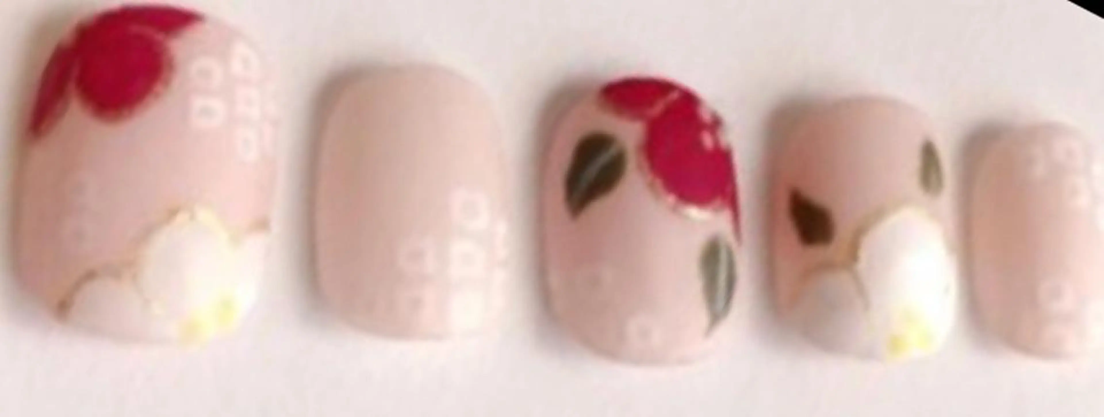 ネイル ハンドネイル ゲン レイカのネイルデザイン