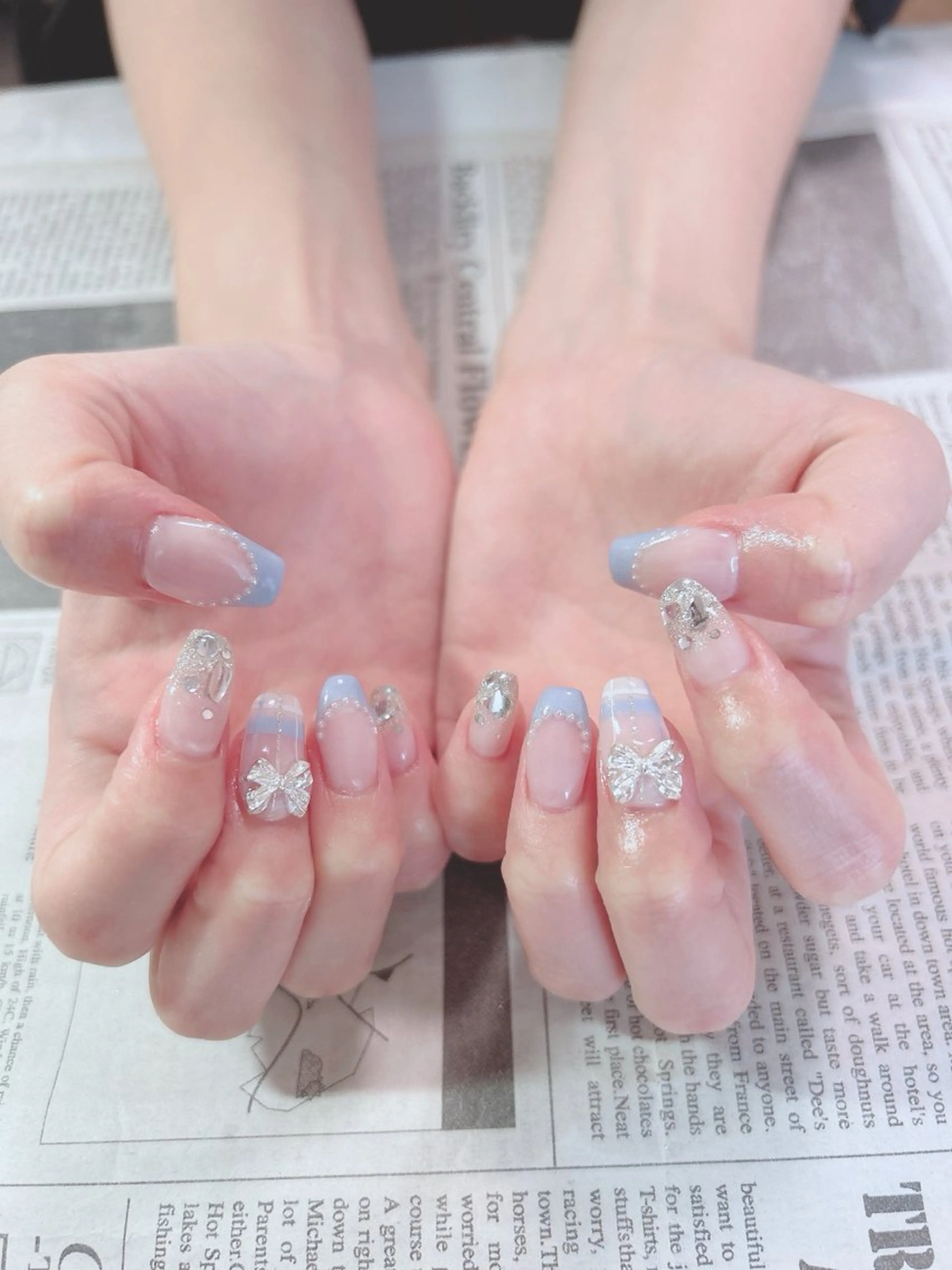 ネイル リボン ハンドネイル ハンドケア 森山 舞のネイルデザイン