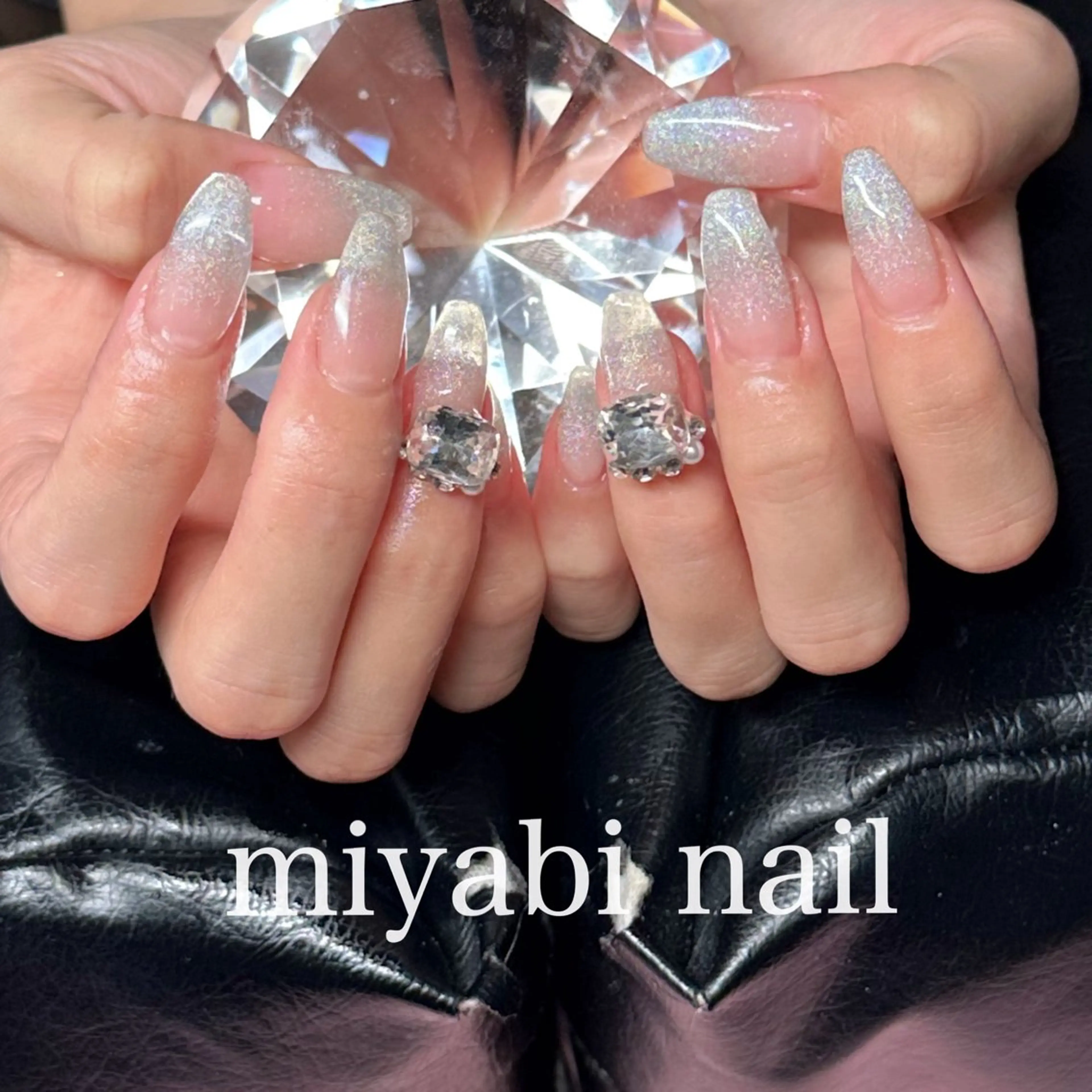 ネイル ジェルネイル グラデーション キラキラネイル マグネットネイル 持ち込み ハンドネイル miyabi nail 桂川駅近くのネイルデザイン