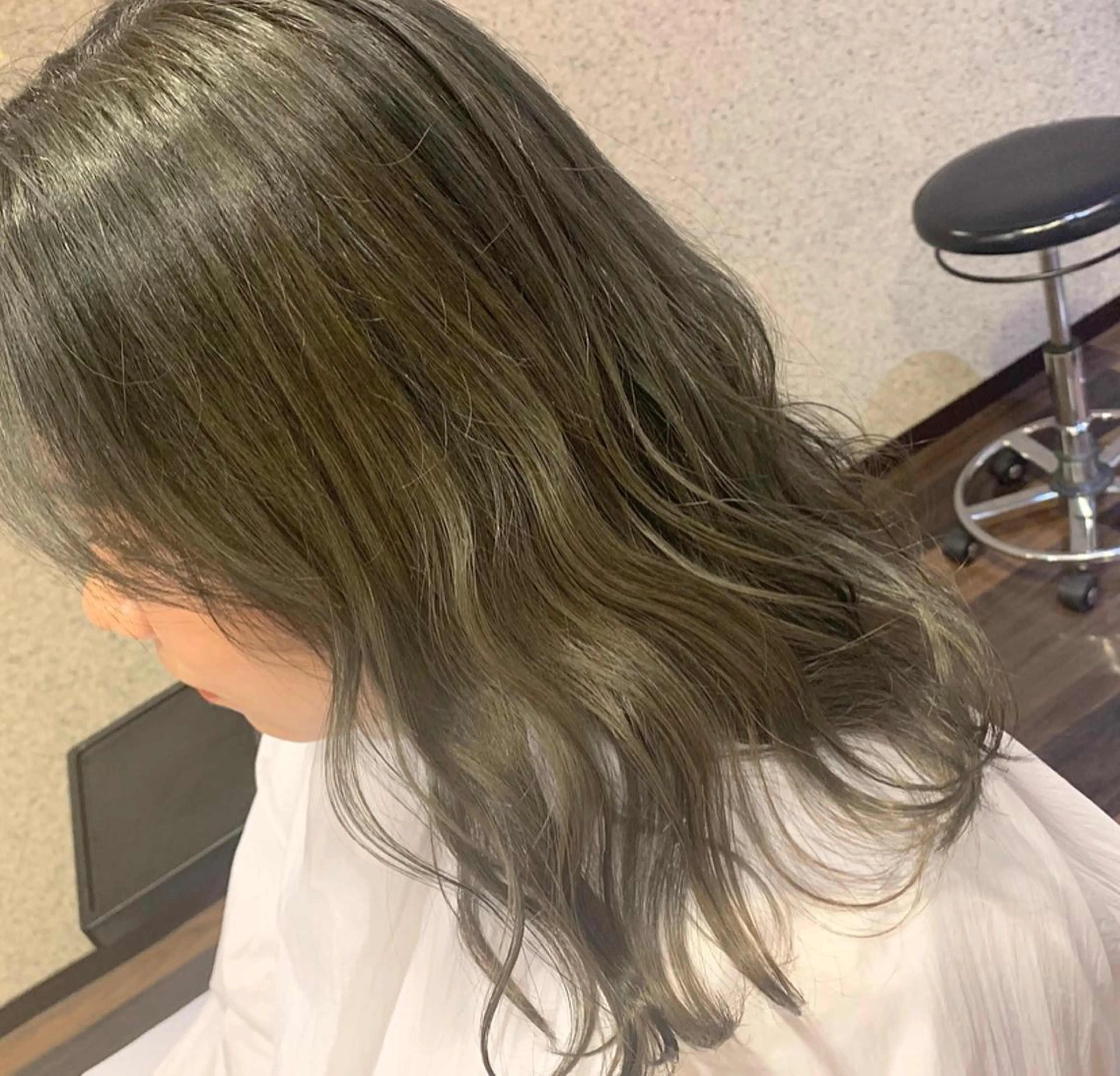 セミロング カラー 🌈🌸あおき みちる🌟💗のヘアスタイル