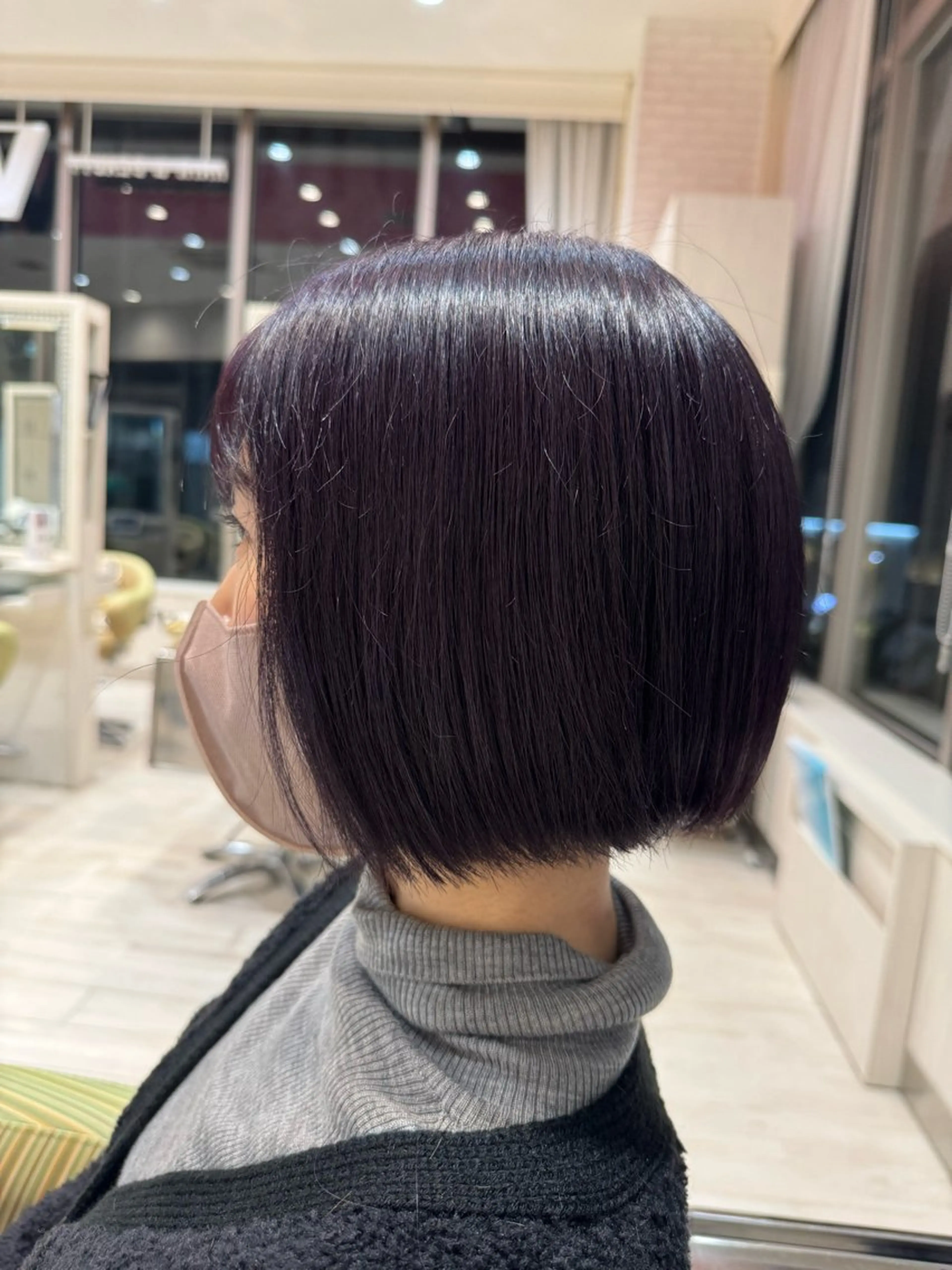 ミディアム 松尾 怜奈のヘアスタイル