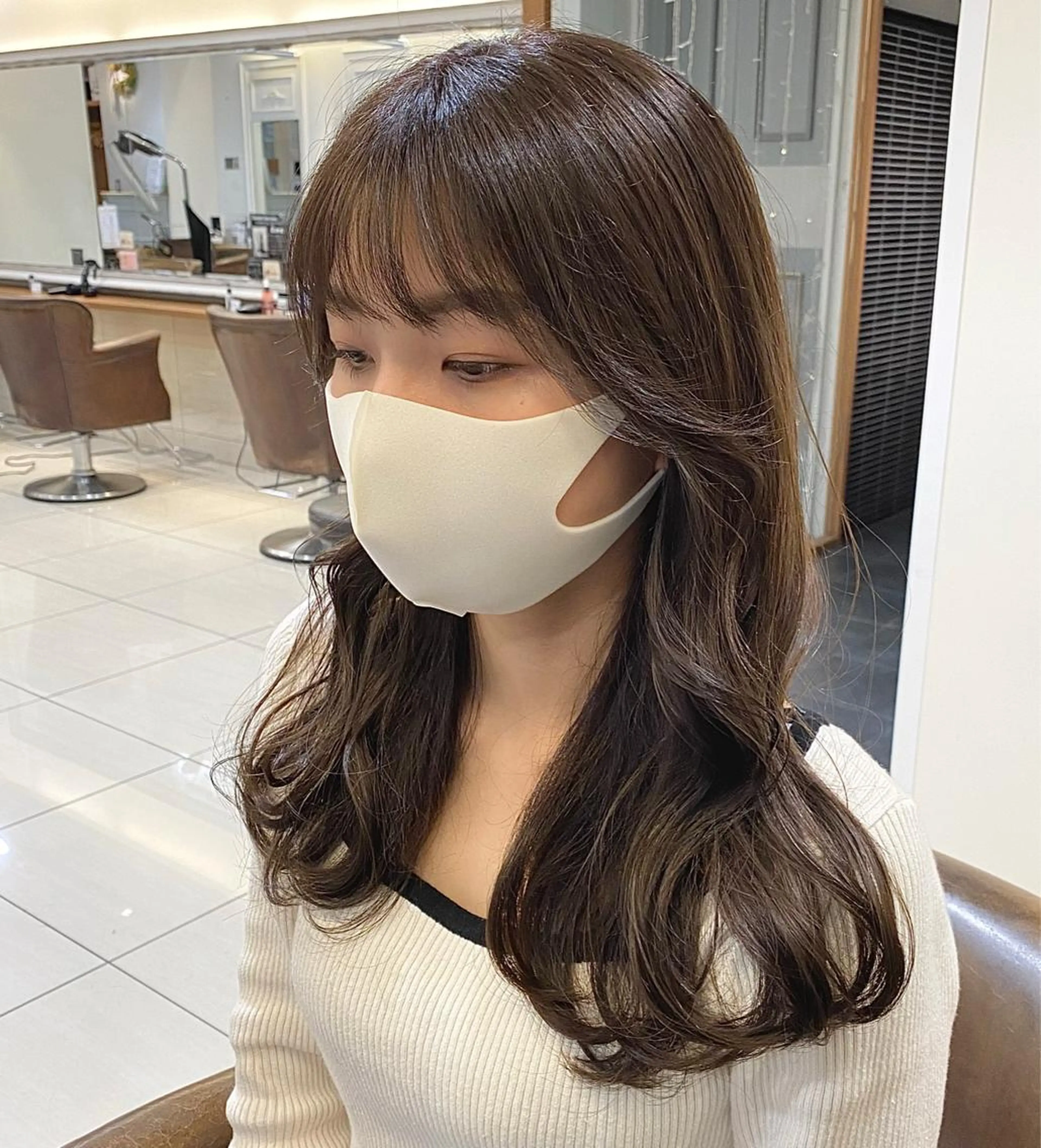 ロング カラー 透明感カラー くびれヘア エギョモリ ヨシンモリ 韓国風ヘア 横浜/レイヤーカット /韓国ヘア/佐藤記正のヘアスタイル