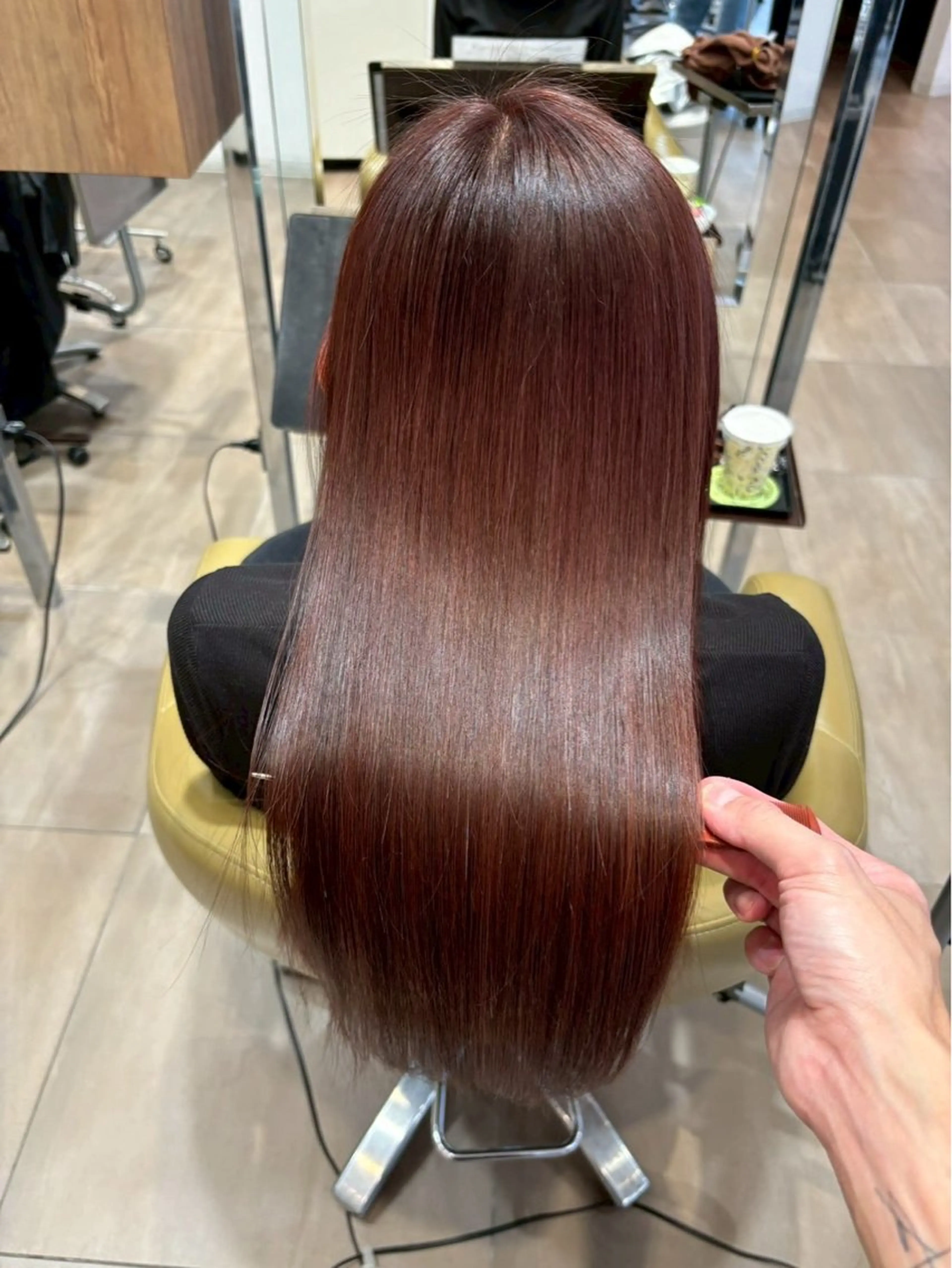 ロング 秋山 空澄のヘアスタイル