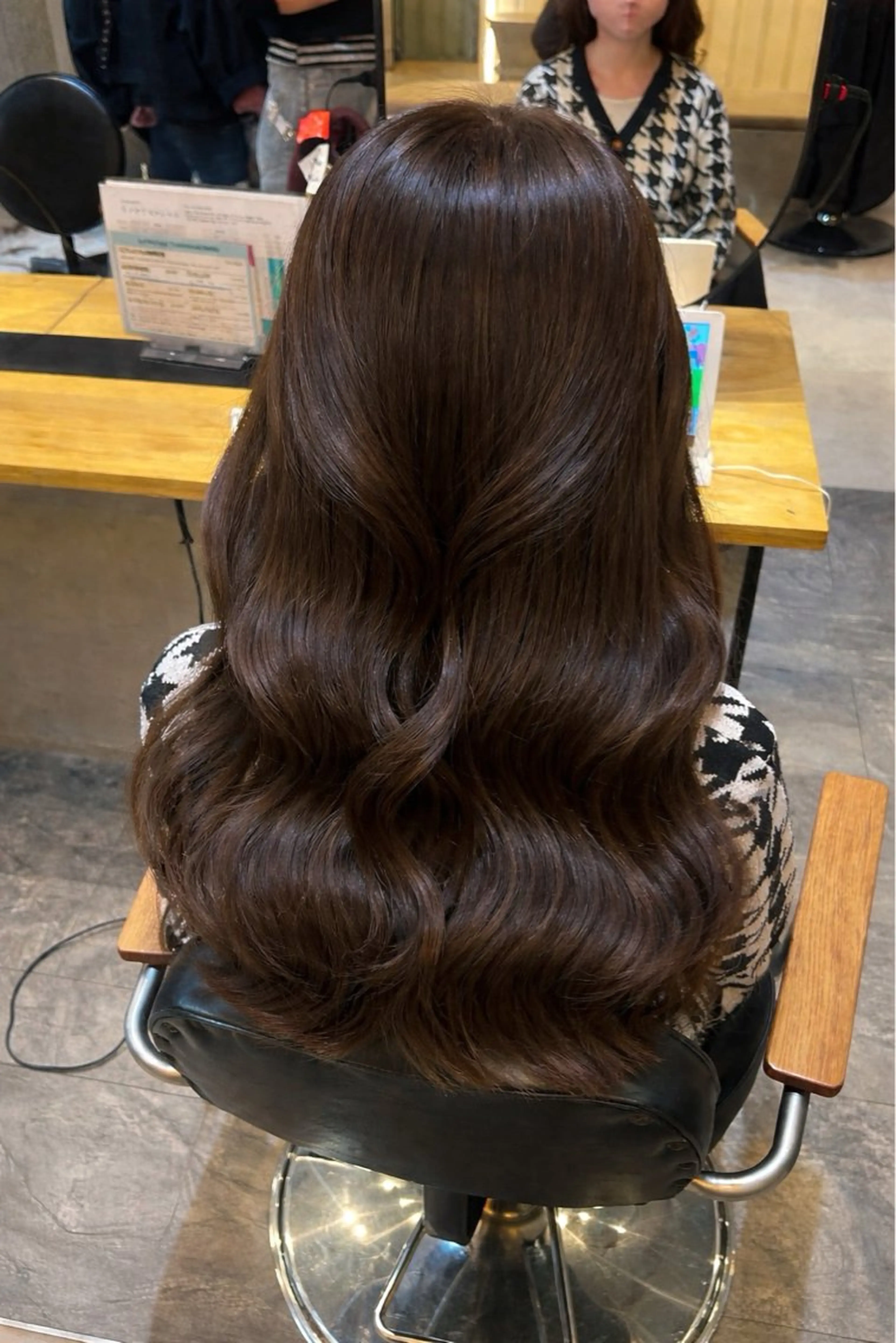 ロング カラー アッシュ アッシュブラウン ブラウンカラー ヨシンモリ 韓国風ヘア カット ヘアカラー ラフィス池袋所属・✨本格的韓国スタイル 特化✨ﾊﾙｶ✨️のヘアスタイル