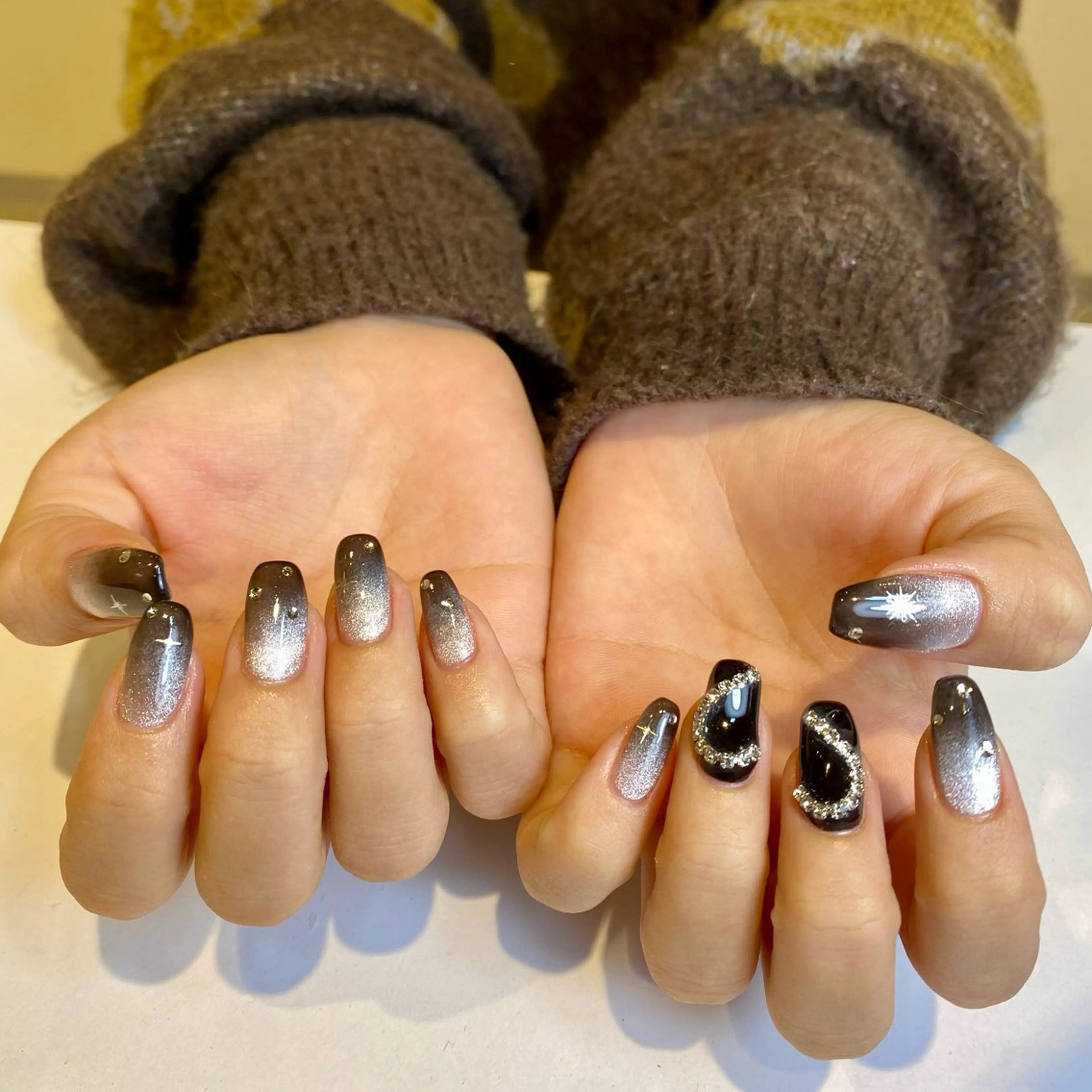 ネイル ハンドネイル minuit ︎nail/Yumeのネイルデザイン