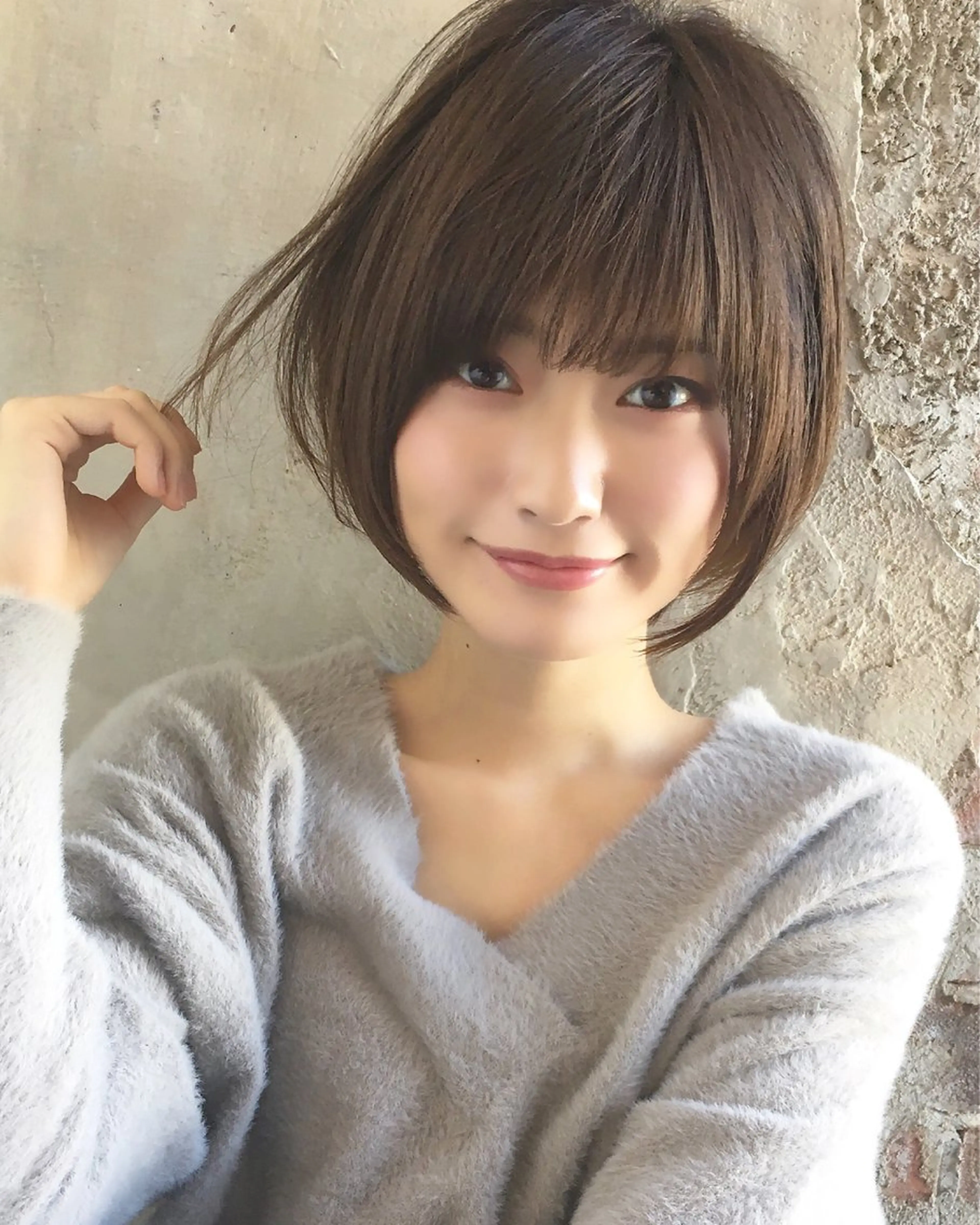 ショート カラー カット ヘアカラー トリートメント 💍新宿ショート 💍岩田莉奈のヘアスタイル