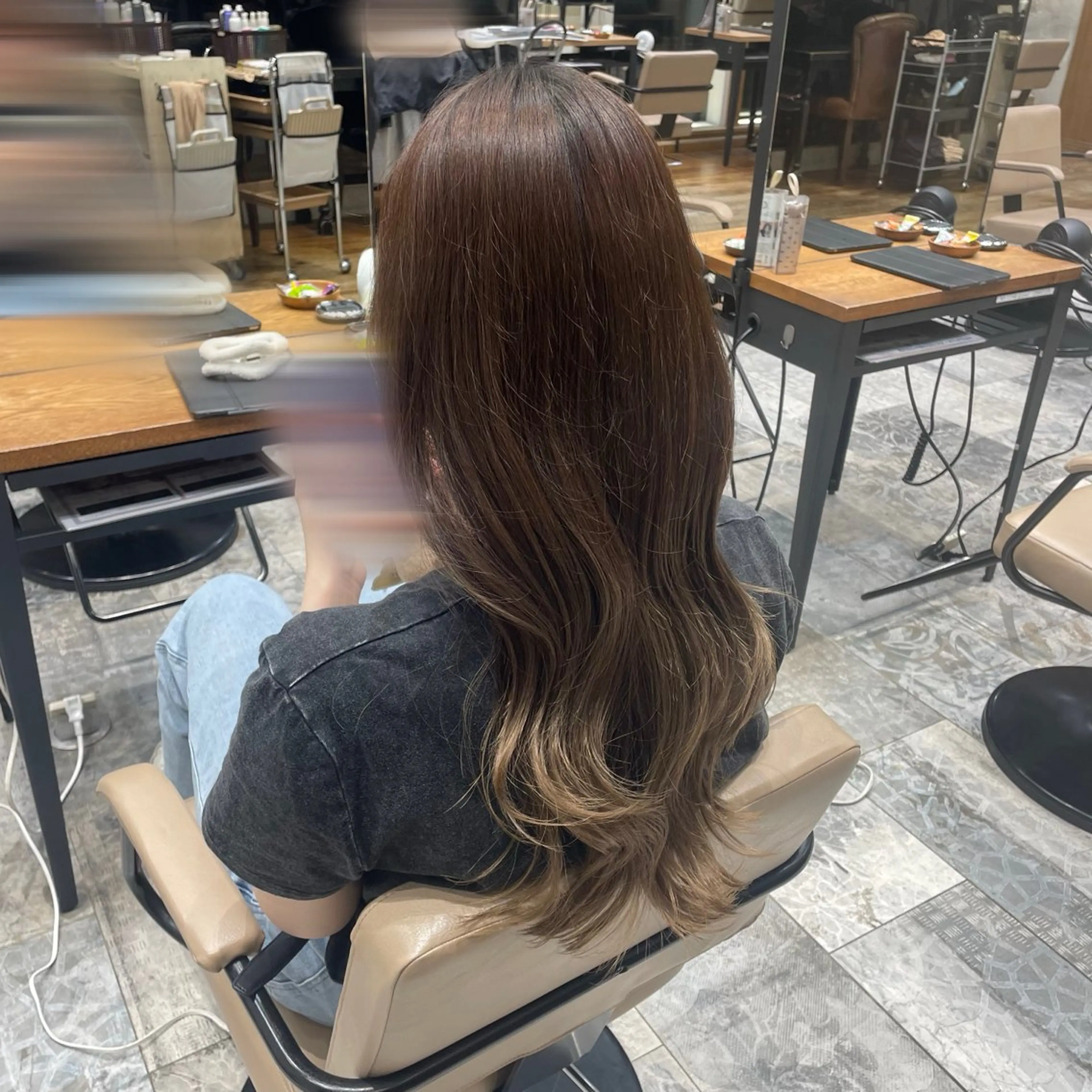 ロング amber  池袋所属・大木 唯月のヘアスタイル