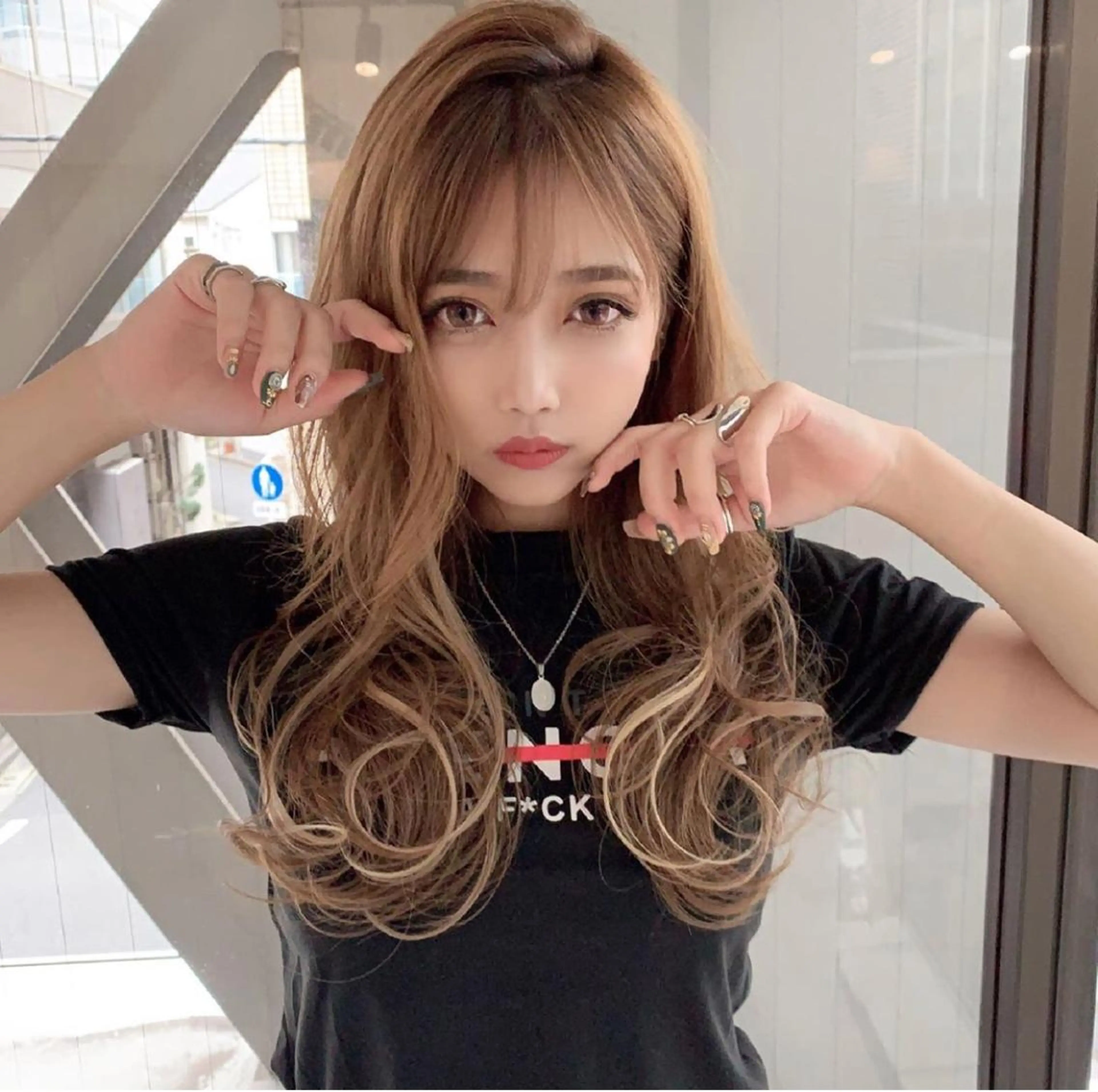 ロング パーマ 韓国風ヘア カット トリートメント ROULAND所属・髪質改善くすみカラー 🍀/石川大輔のヘアスタイル