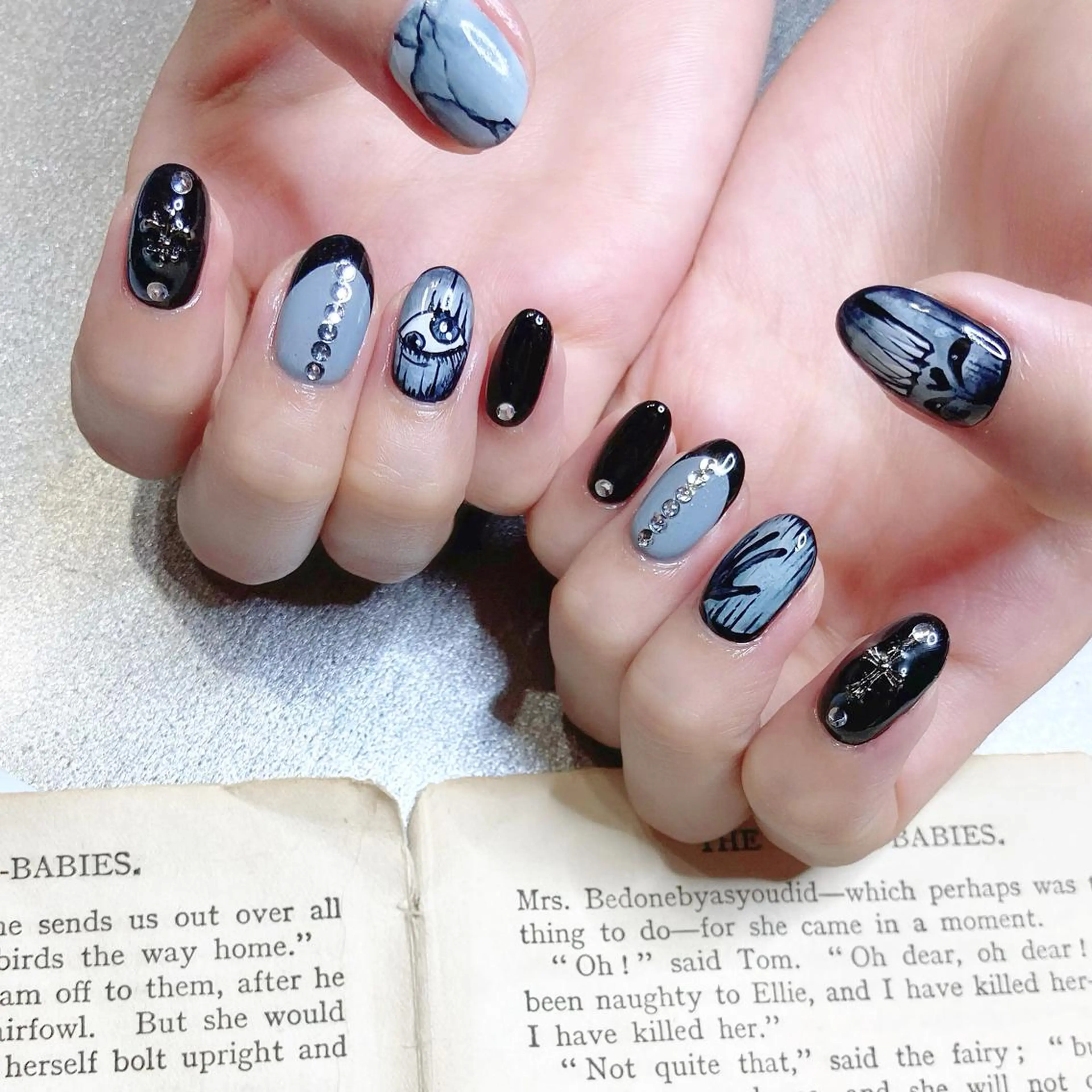 ネイル NOIROUGE所属・NOI ROUGEのネイルデザイン