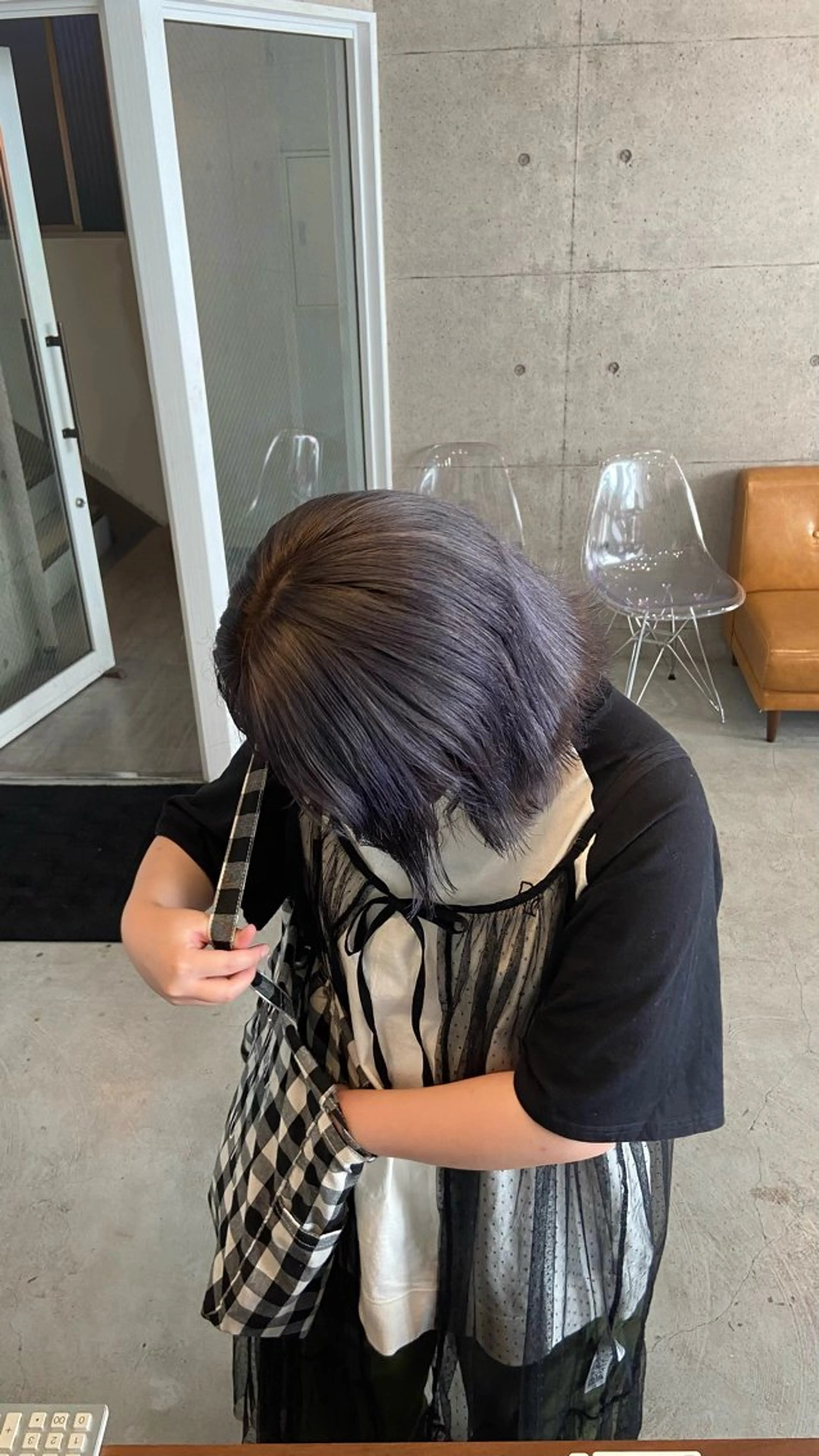 ミディアム カラー ラベンダーカラー ヘアカラー 安井 楓琳のヘアスタイル