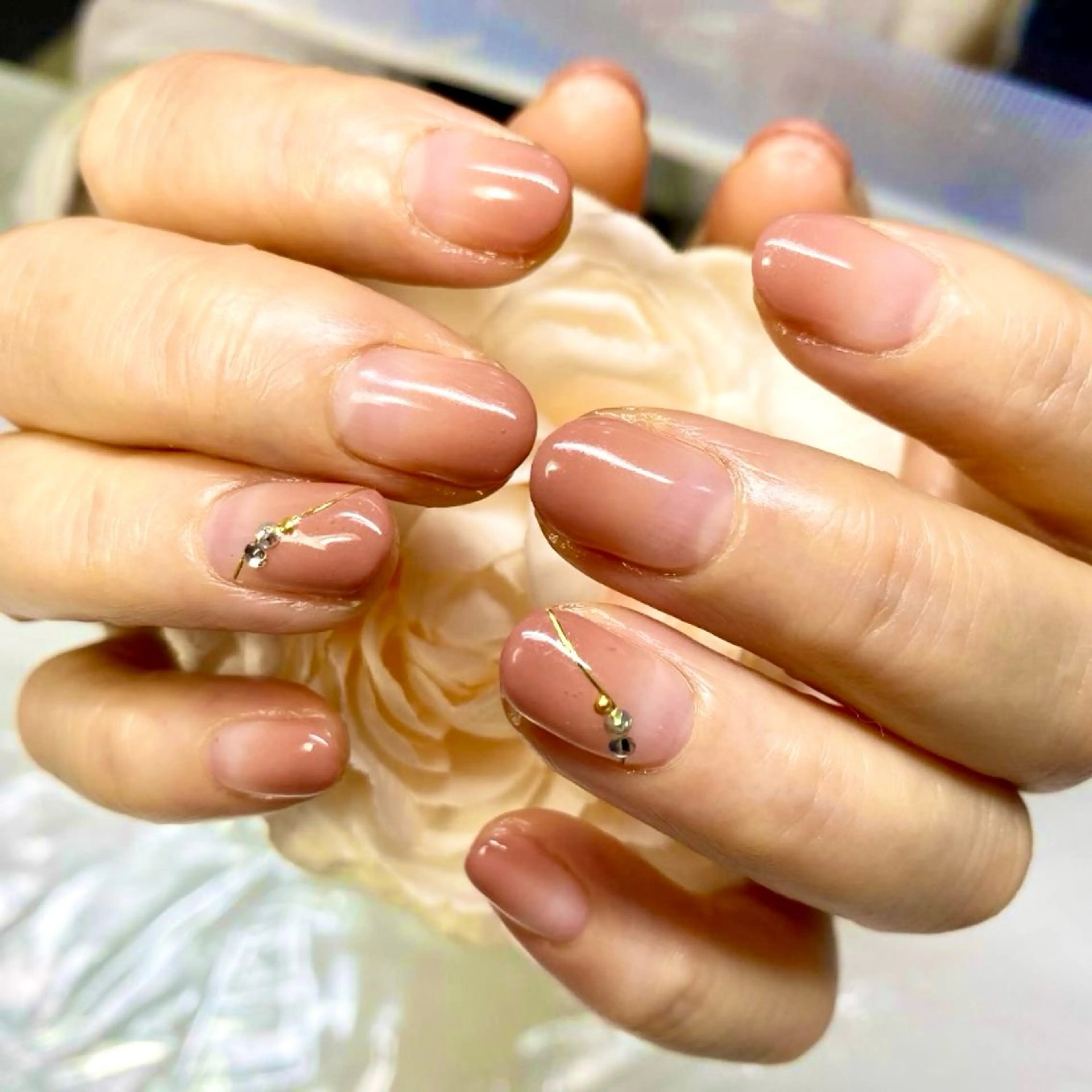 ネイル ストーンネイル 【ﾙﾅ･ｼﾞｭﾒﾙ】 Haruka🌷･ﾟのネイルデザイン
