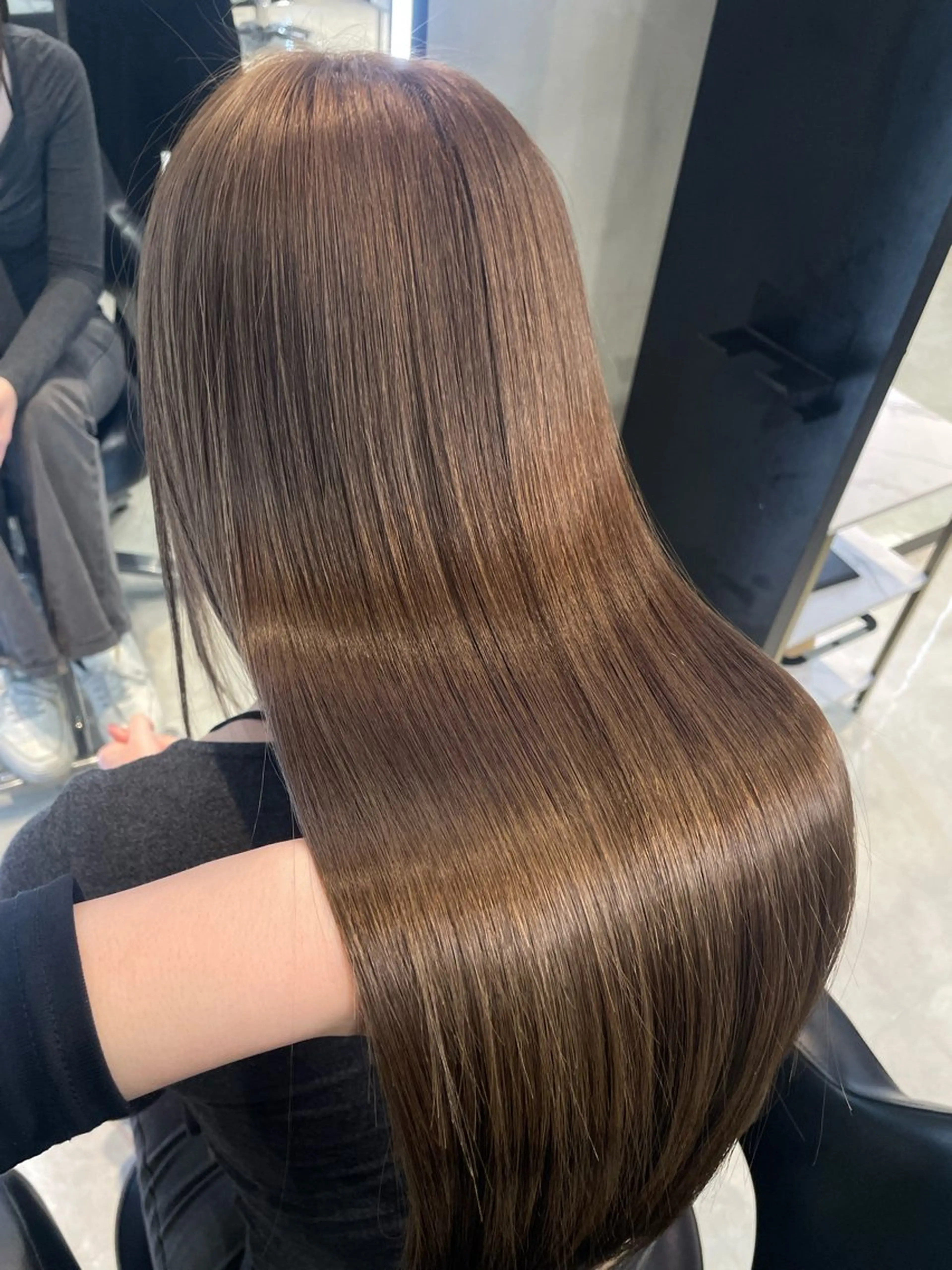 【💓ブリーチリタッチ💓】ブリーチリタッチ+透明感うる艶カラー+内部補修型トリートメント✨️✨️✨️の写真