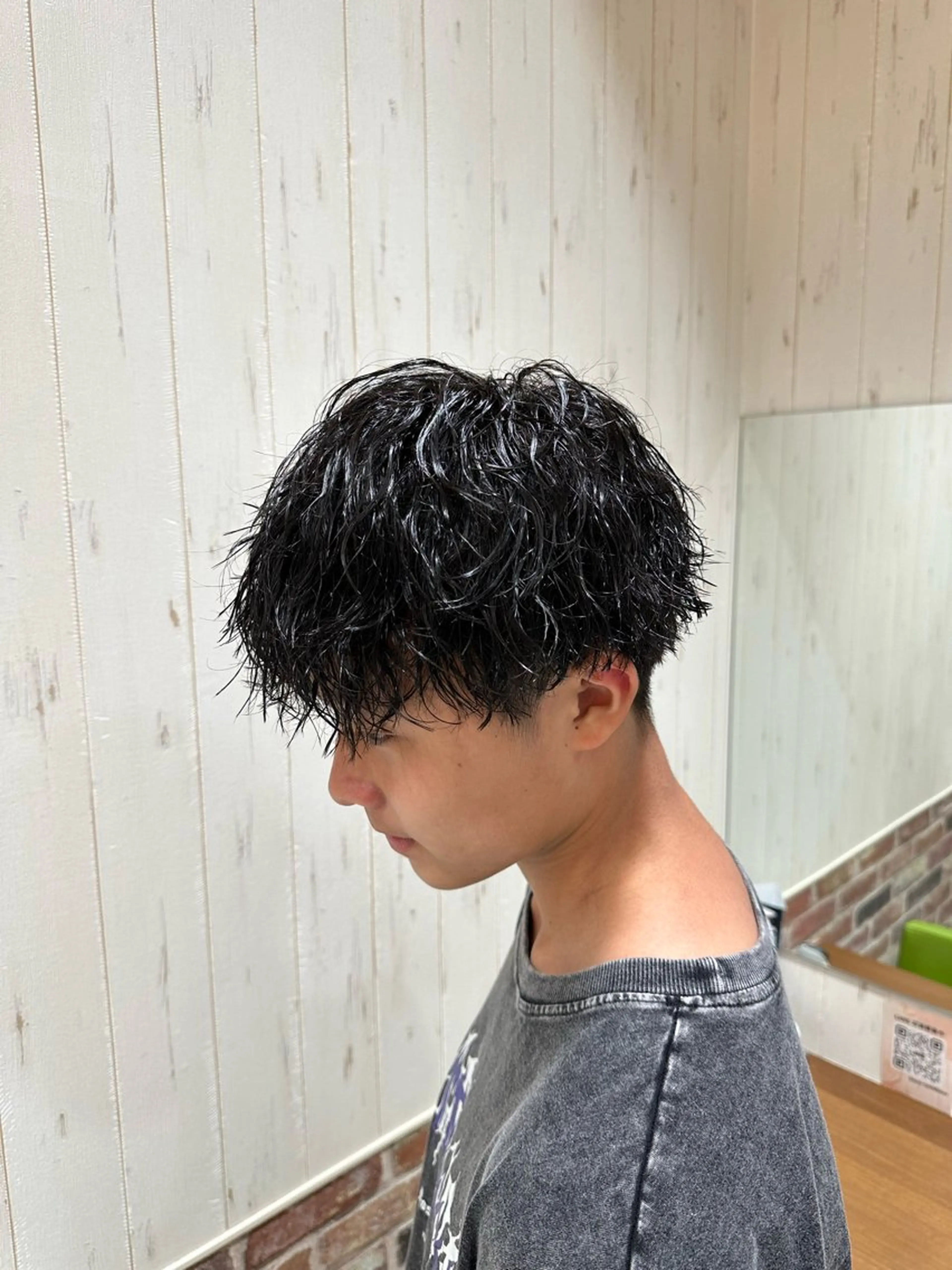 ショート パーマ 中嶋 紘夢のヘアスタイル