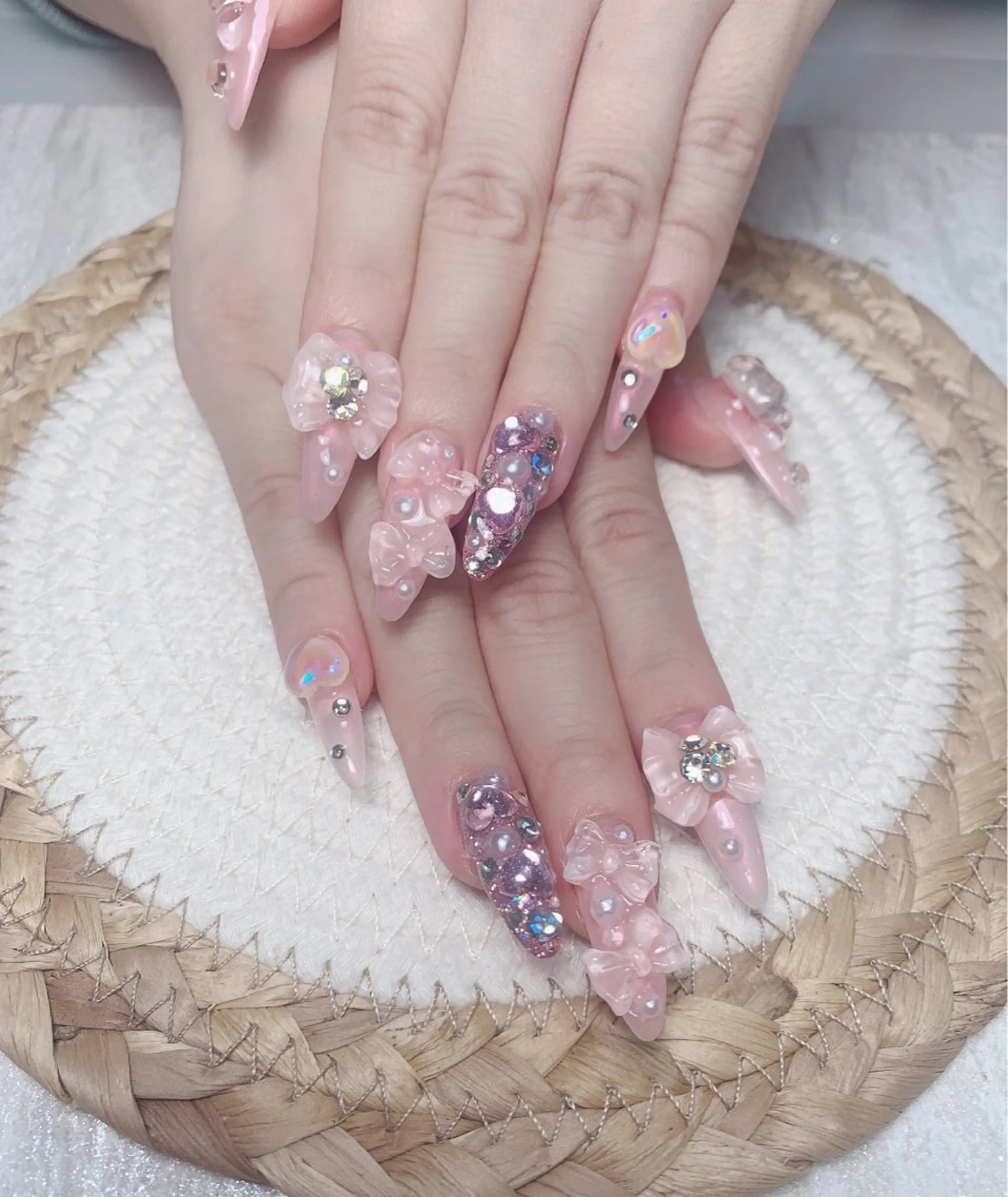 ネイル ハンドネイル uu ネイルサロン関内🌼のネイルデザイン