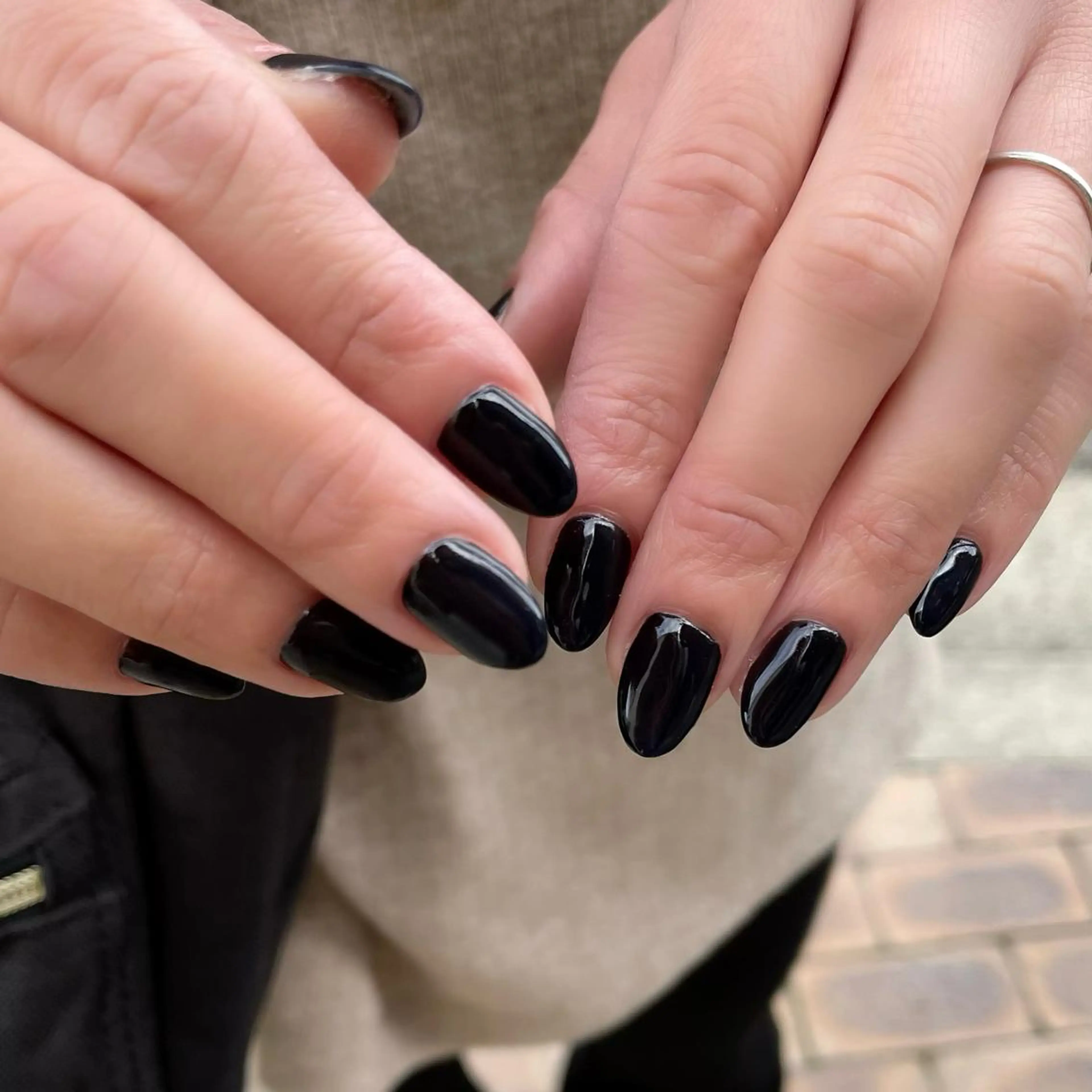 ネイル ブラウン フレンチネイル ミラーネイル ニュアンスネイル バレンタイン ハンドネイル upala Mayukoのネイルデザイン