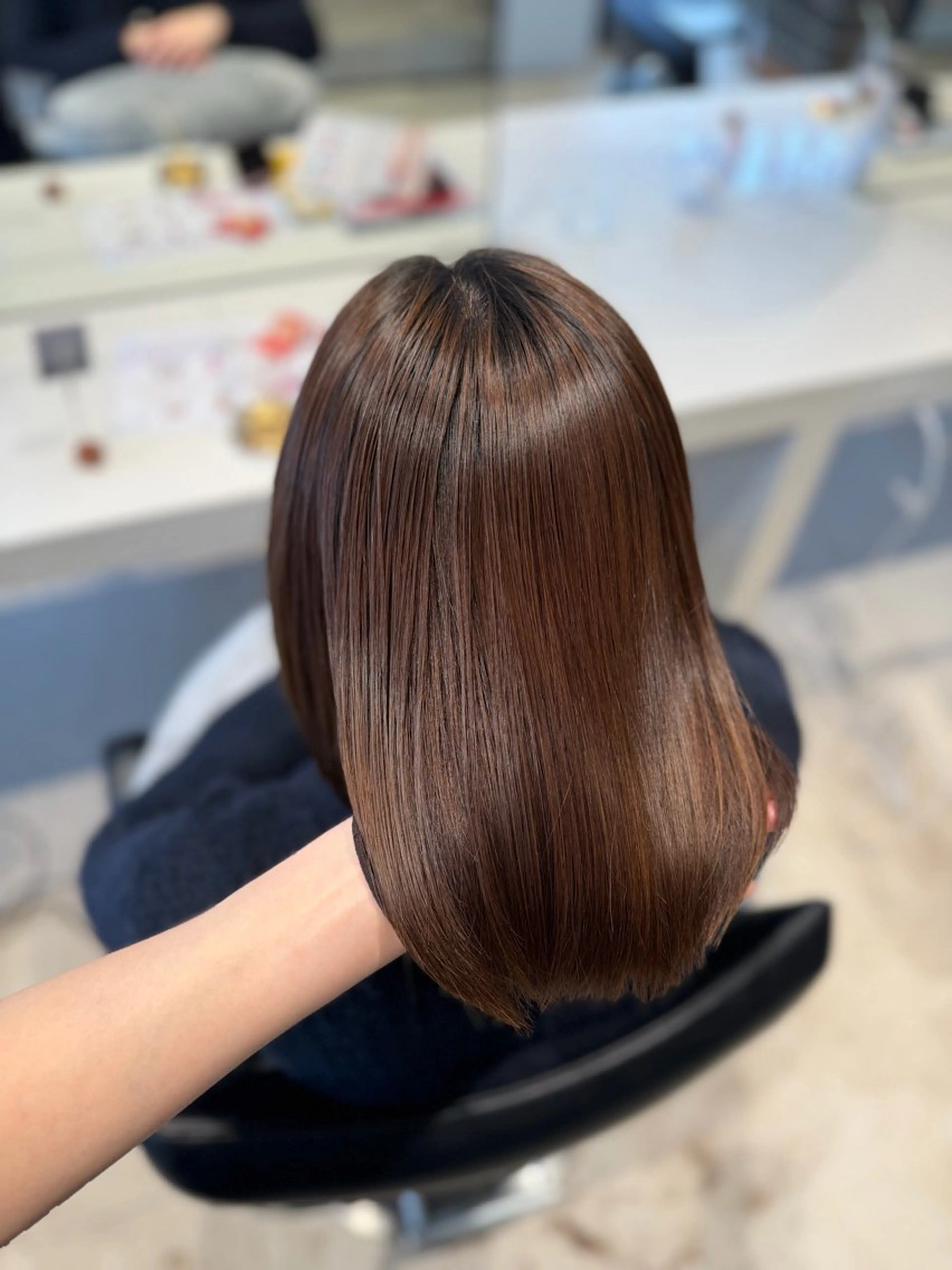 ミディアム カラー ヘアカラー トリートメント 髪質改善/レイヤー 暖色/shiinaのヘアスタイル