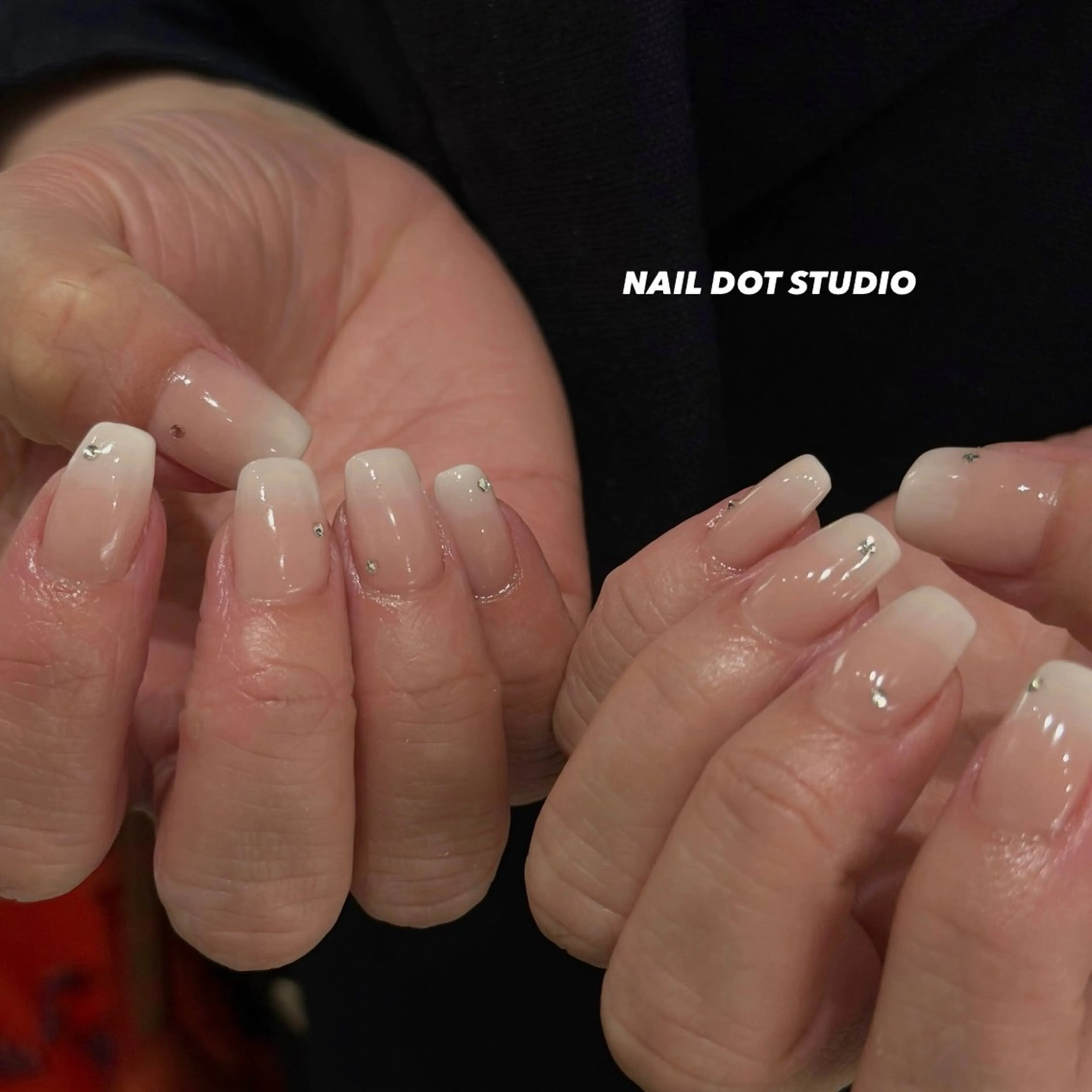 ネイル ハンドネイル NAIL DOT STUDIO　aiのネイルデザイン