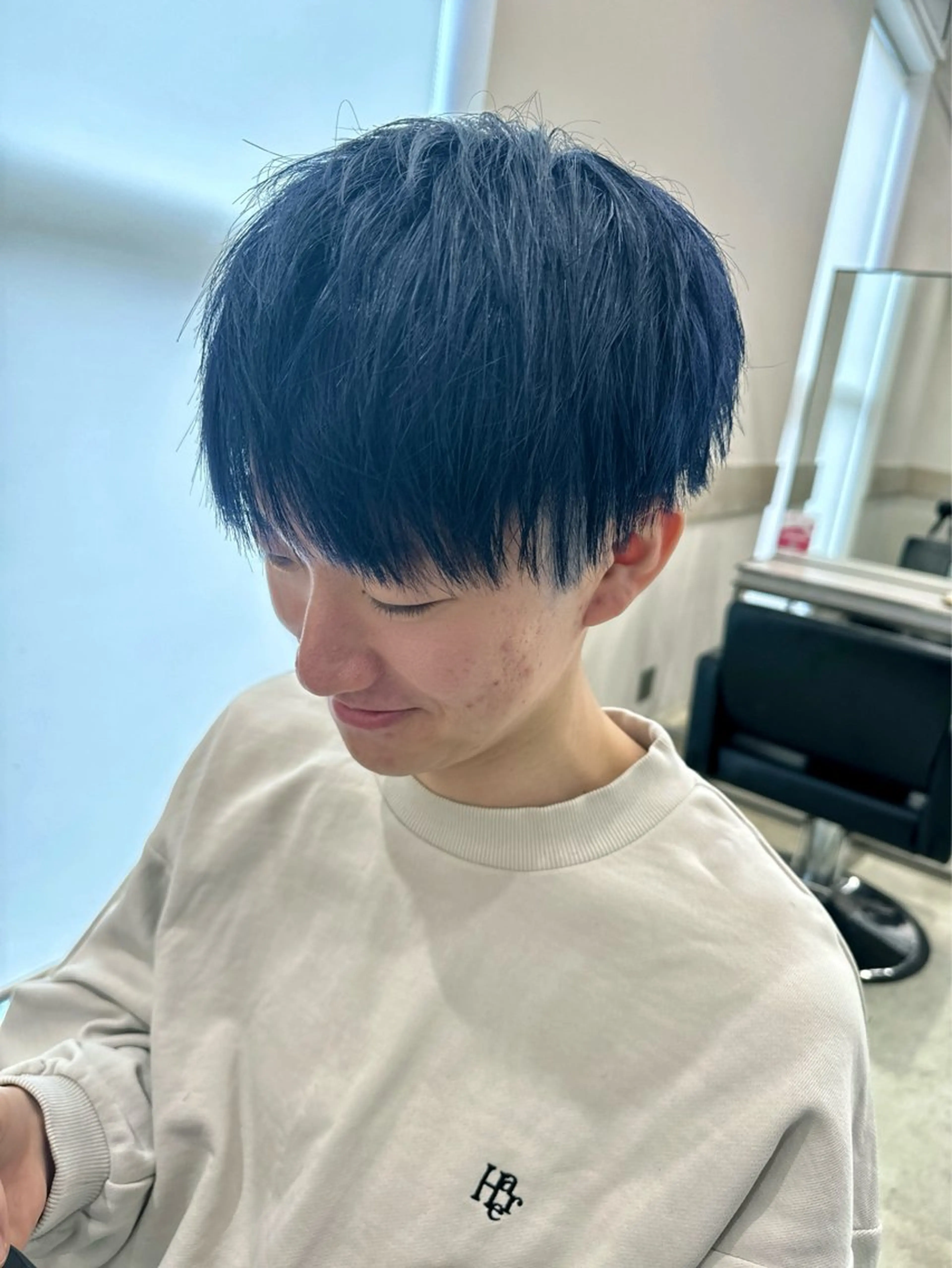 カラー メンズ ブルーカラー ダブルカラー カット ヘアカラー 透明感カラー✨艶髪 制作🌱山根あゆみのヘアスタイル