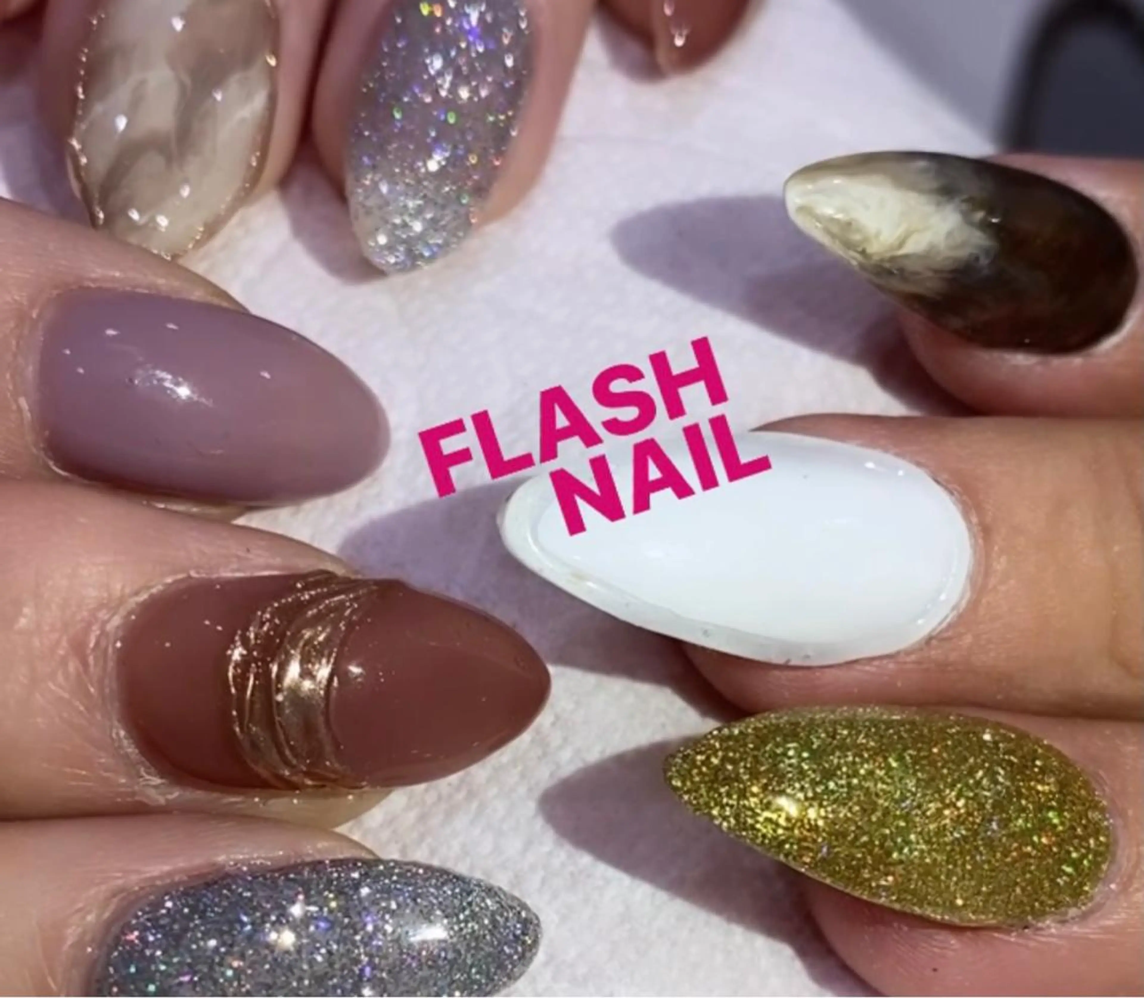 ネイル EN_NAIL 野中本店Ayakaのネイルデザイン