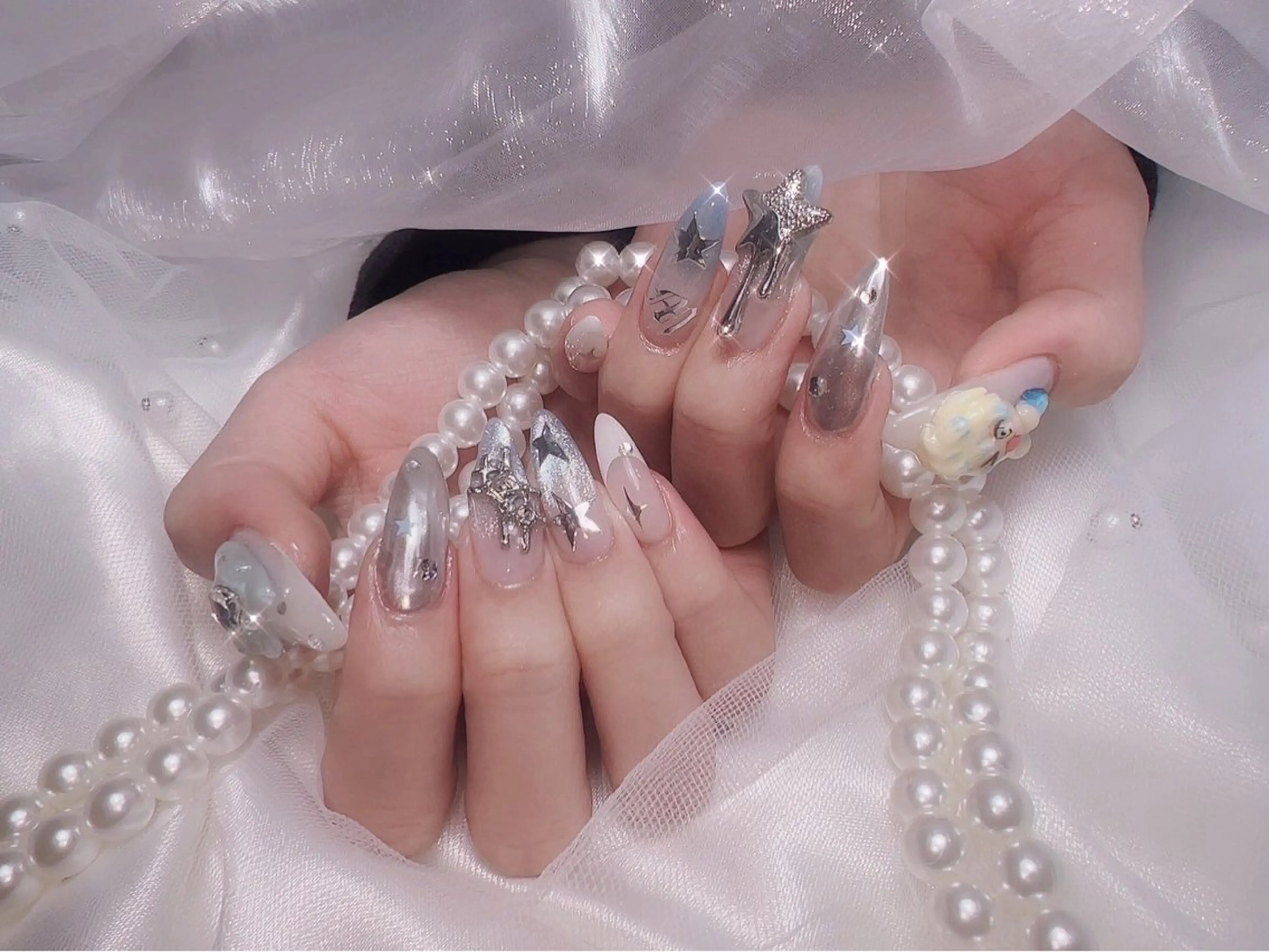 ネイル アートネイル s -ému-のネイルデザイン