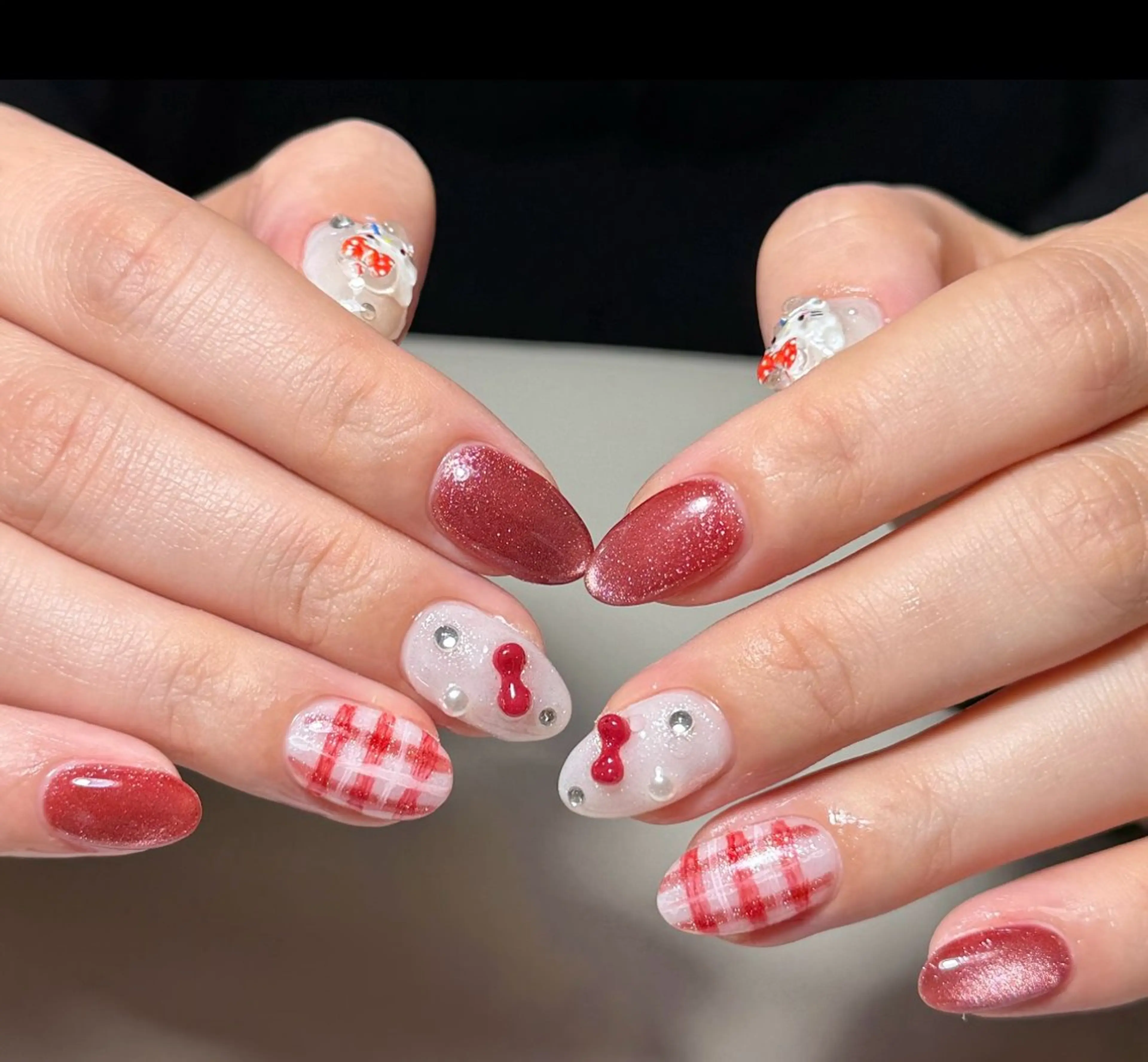 ネイル アートネイル べっ甲ネイル チークネイル 成人式 長さ出し ハンドネイル ハンドケア For you. Nail Salonのネイルデザイン