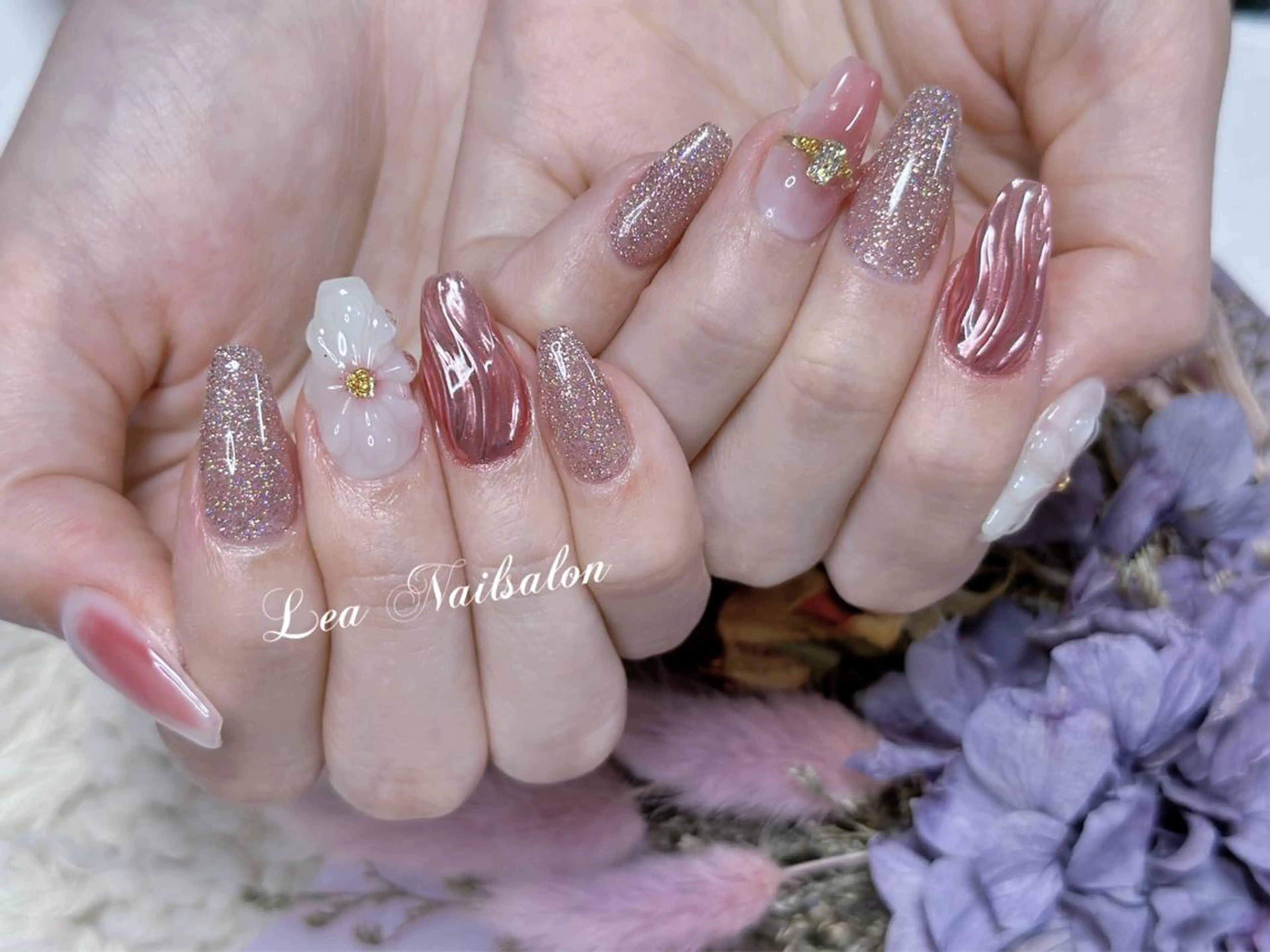 ミディアム カラー ネイル Le’a NailSalonのネイルデザイン
