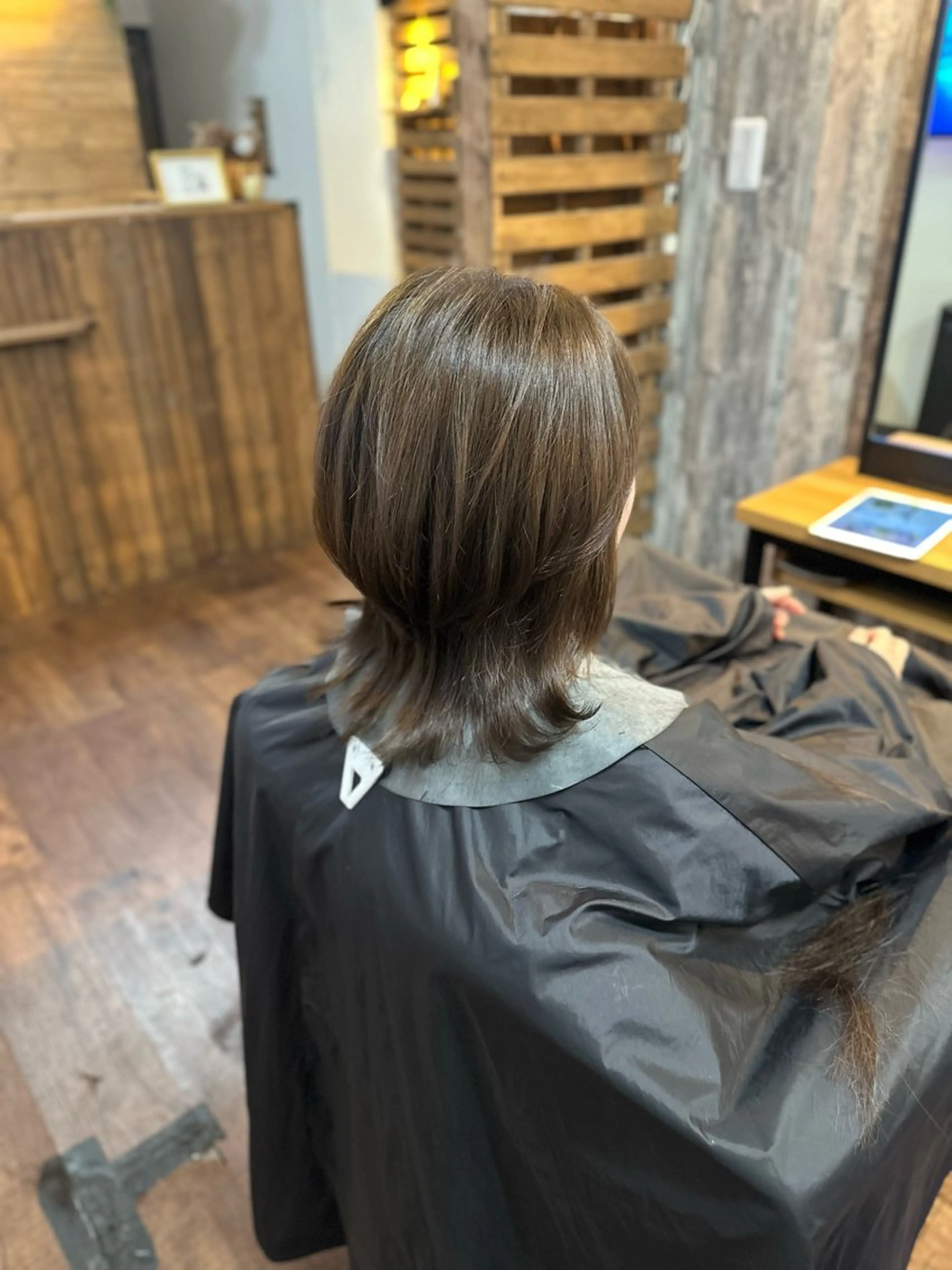 ミディアム カラー ウルフカット カット ヘアカラー Luzir⭐︎ GEN⭐︎のヘアスタイル